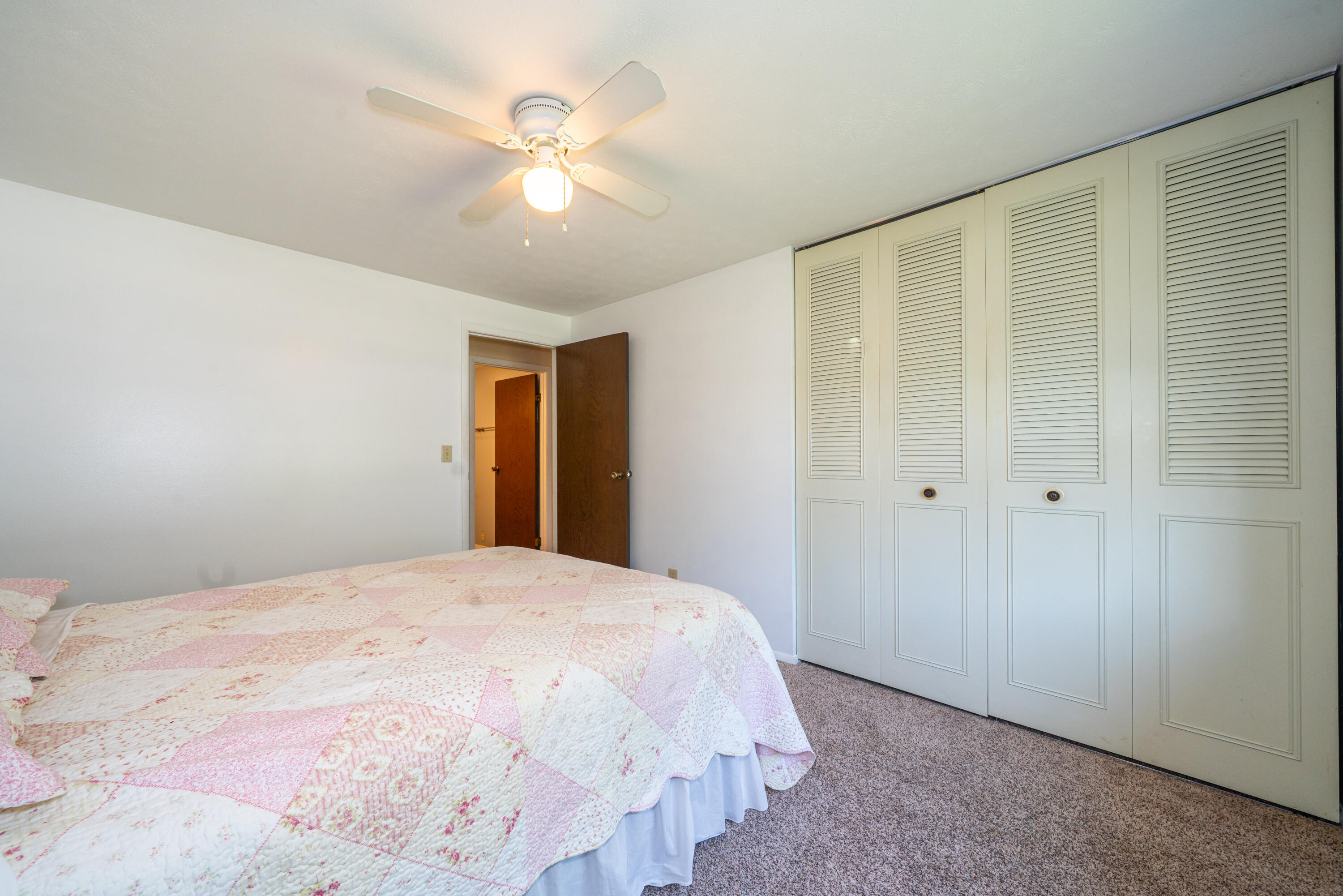 4200 Linchmere Drive, Clayton, Ohio 45415