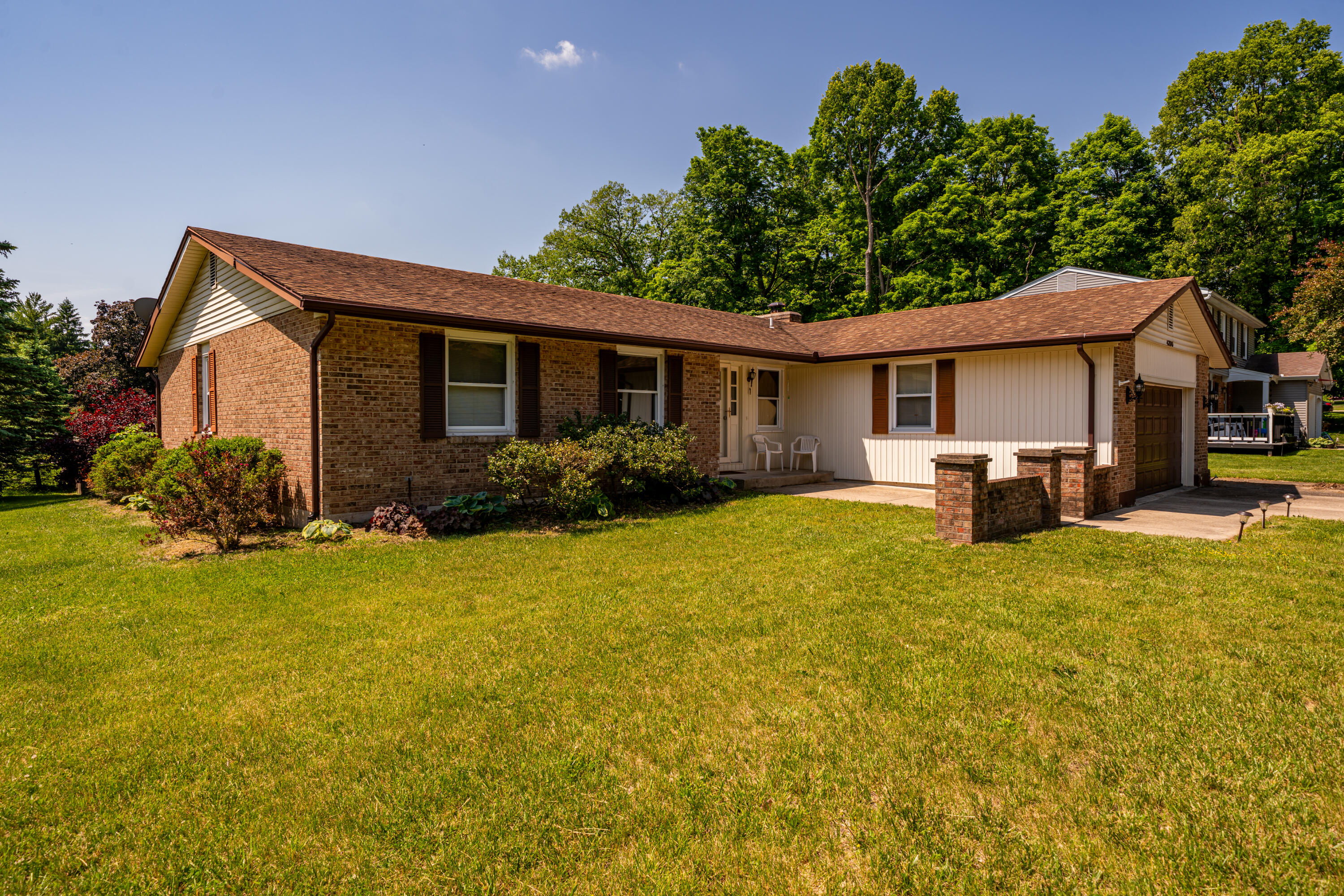 4200 Linchmere Drive, Clayton, Ohio 45415