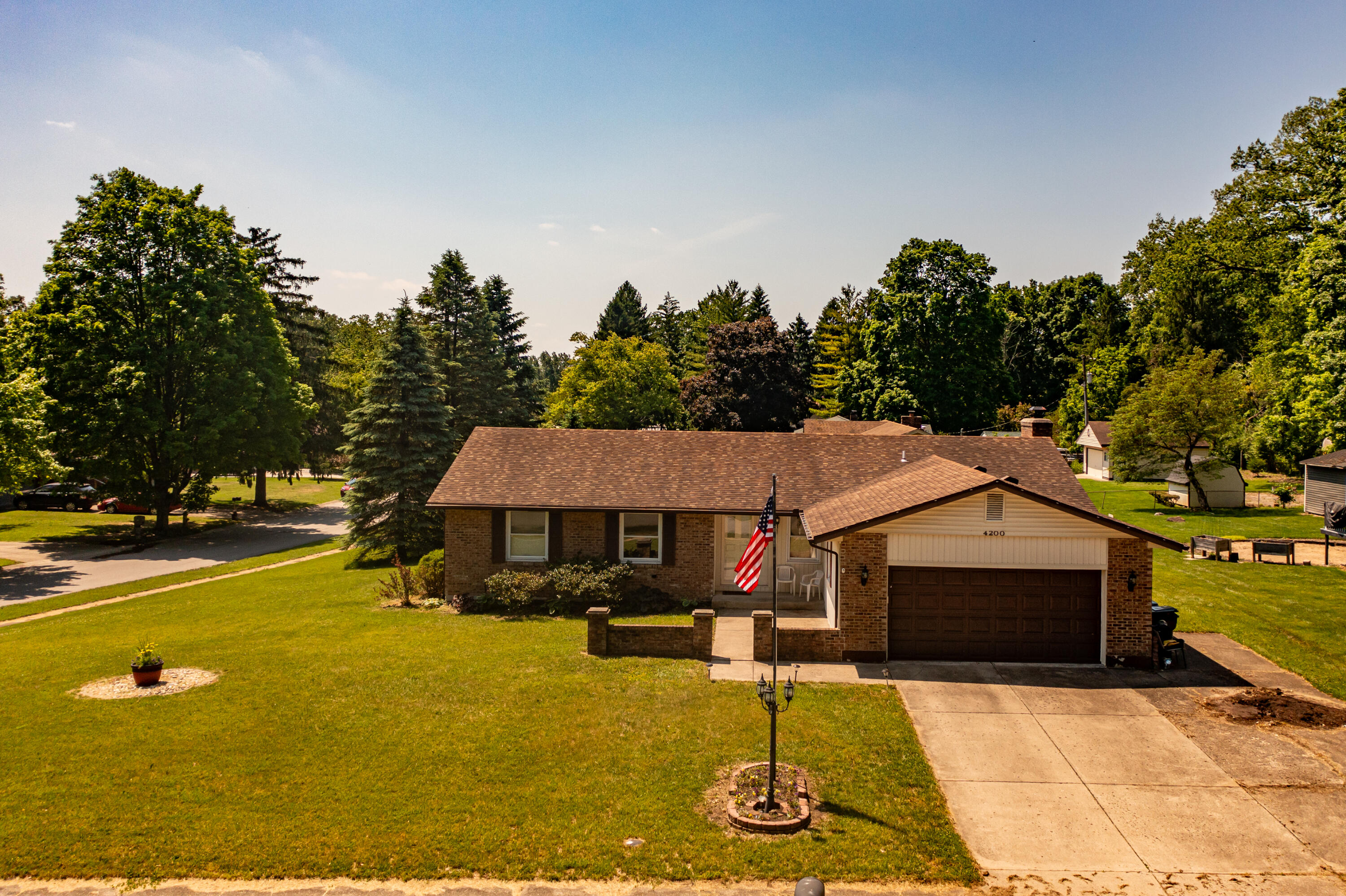 4200 Linchmere Drive, Clayton, Ohio 45415