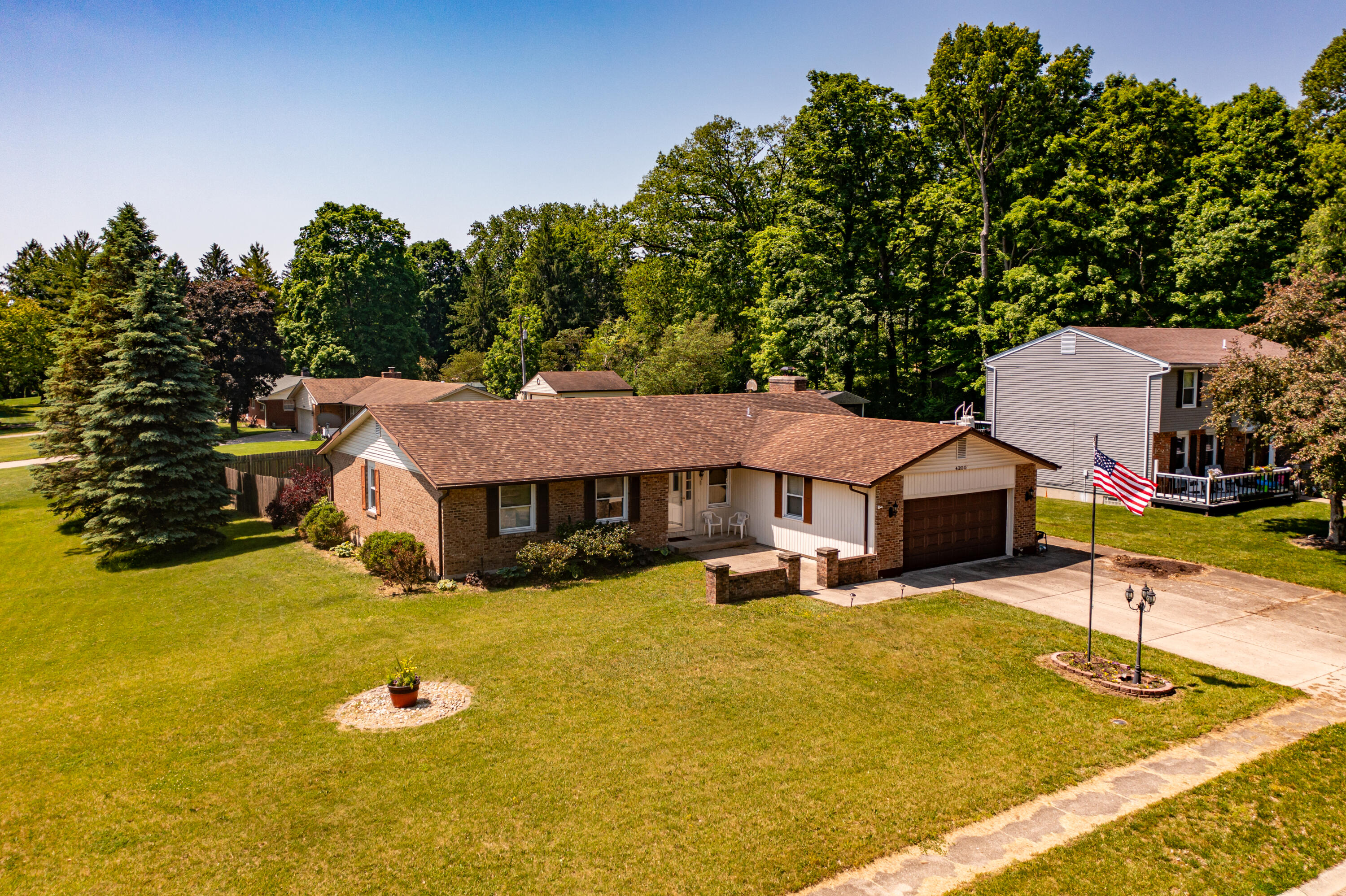 4200 Linchmere Drive, Clayton, Ohio 45415