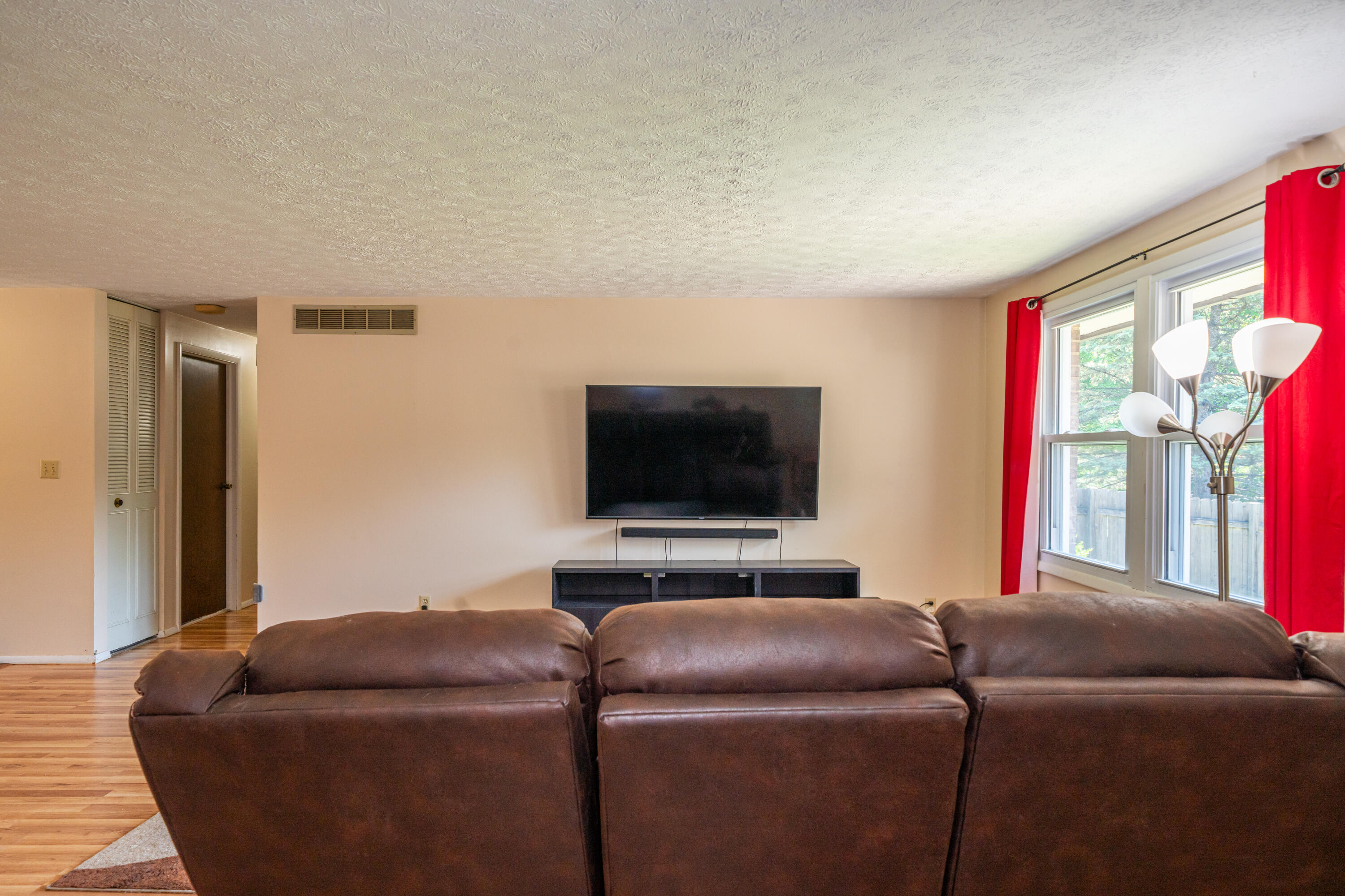 4200 Linchmere Drive, Clayton, Ohio 45415