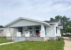 444 Brook Street, Piqua, Ohio 45356, 2 Bedrooms Bedrooms, ,1 BathroomBathrooms,Residential,For Sale,Brook,1045753