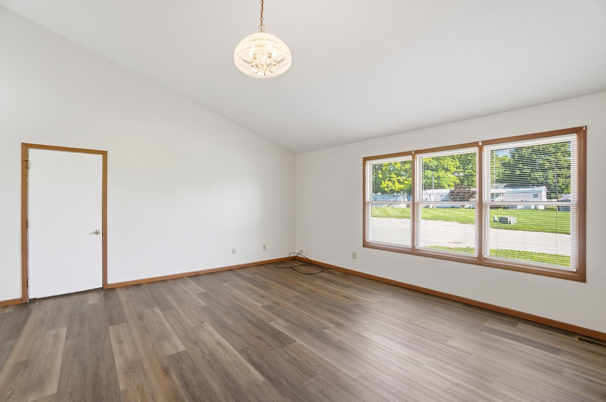 61 Kays Way, Xenia, Ohio 45385