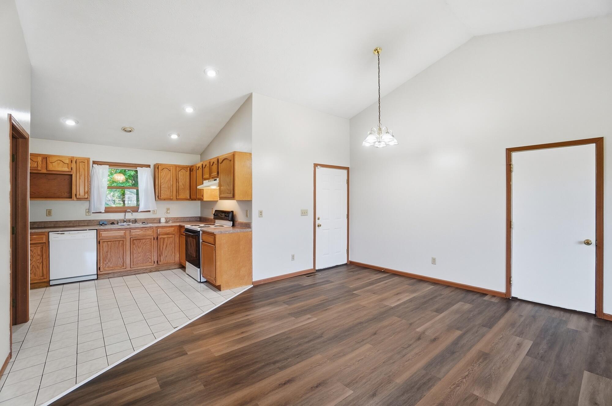 61 Kays Way, Xenia, Ohio 45385