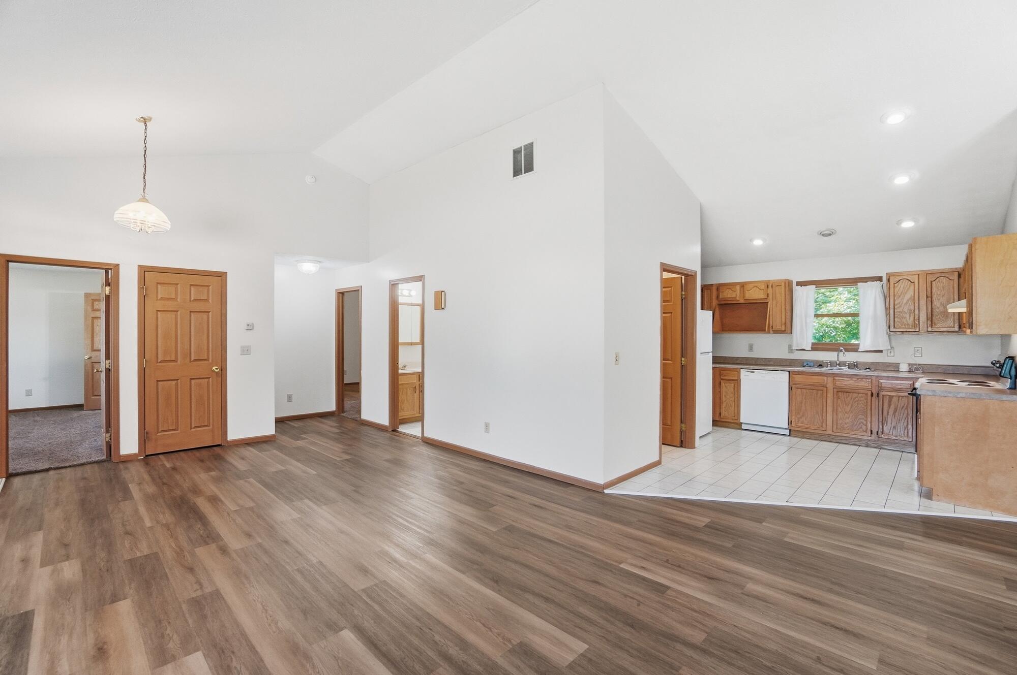 61 Kays Way, Xenia, Ohio 45385