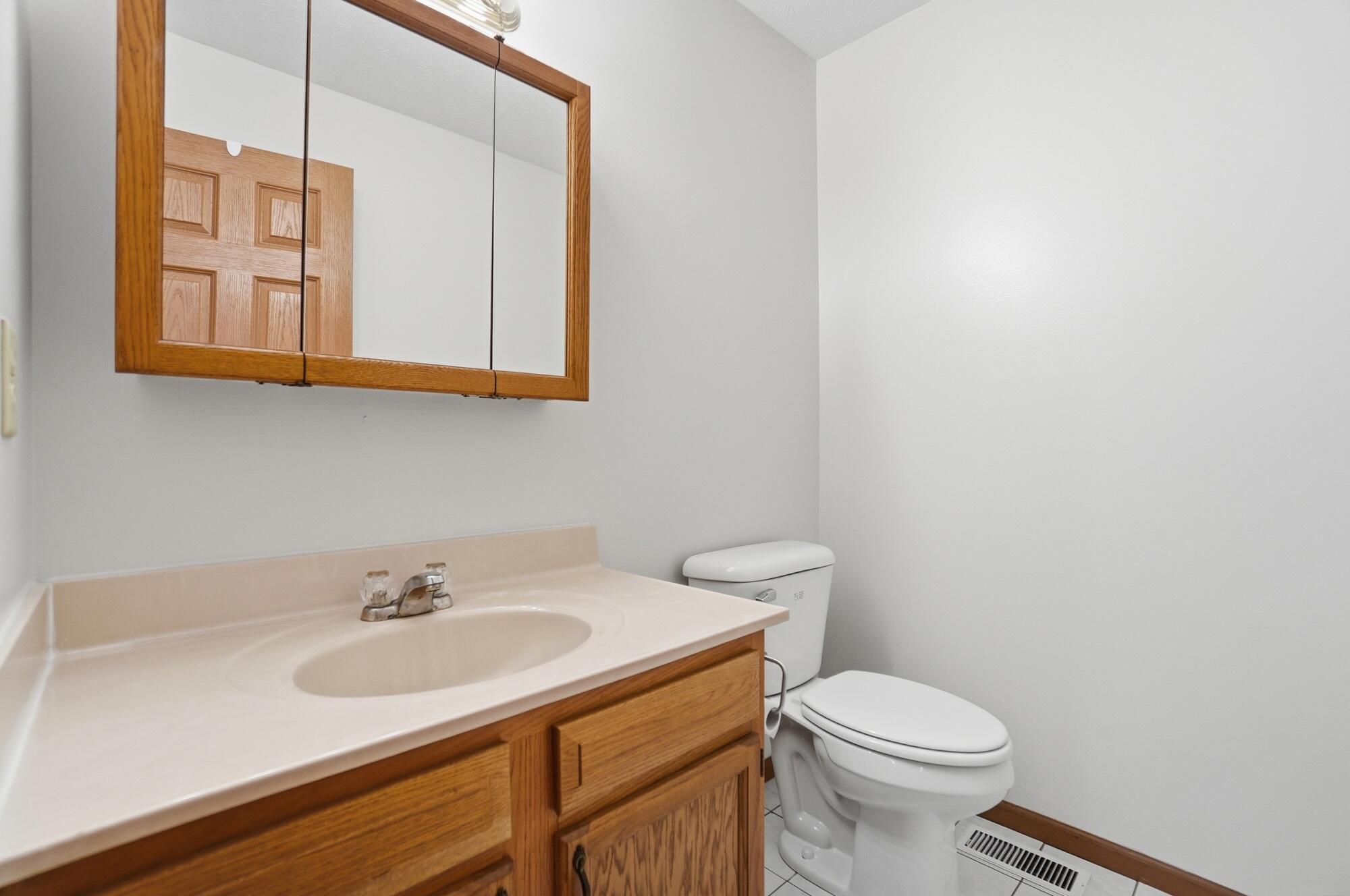 61 Kays Way, Xenia, Ohio 45385
