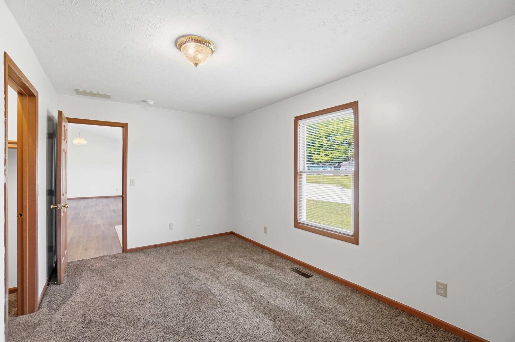 61 Kays Way, Xenia, Ohio 45385