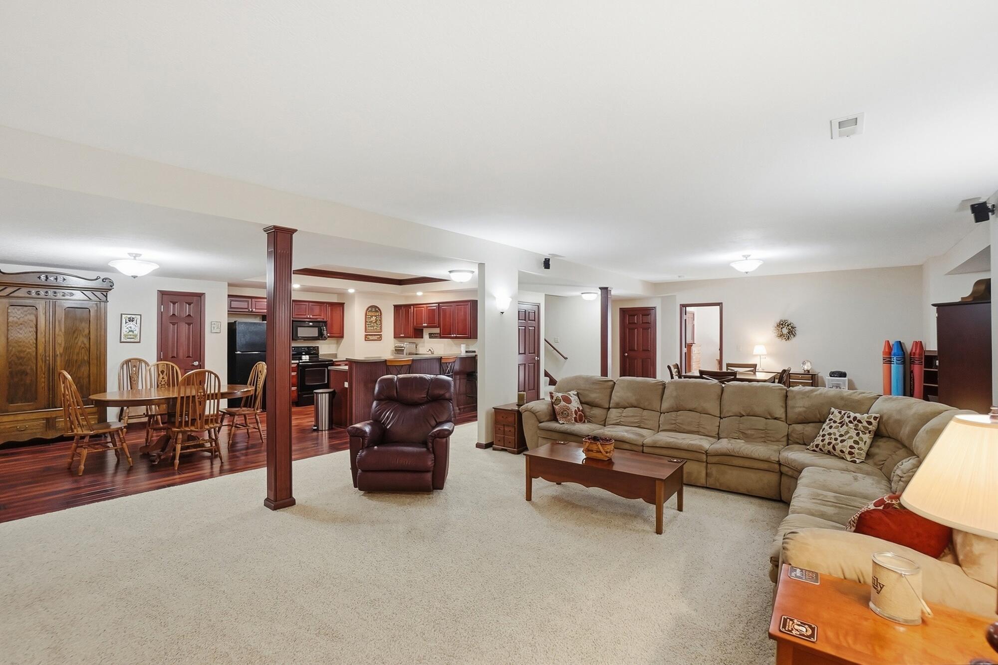 710 Governors Road, Troy, Ohio 45373
