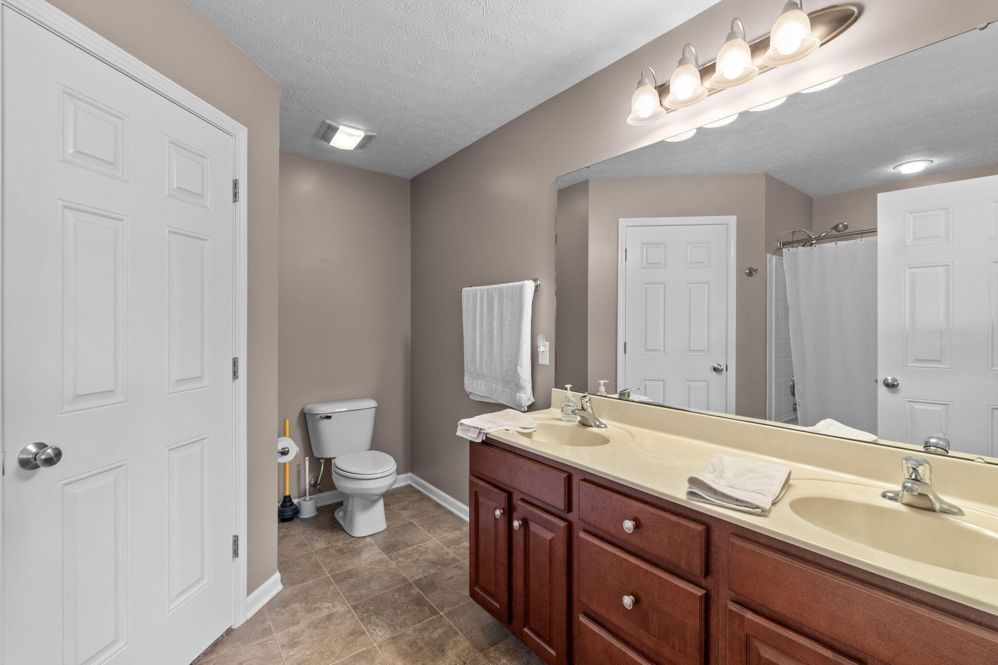 665 King Richard Court, Troy, Ohio 45373