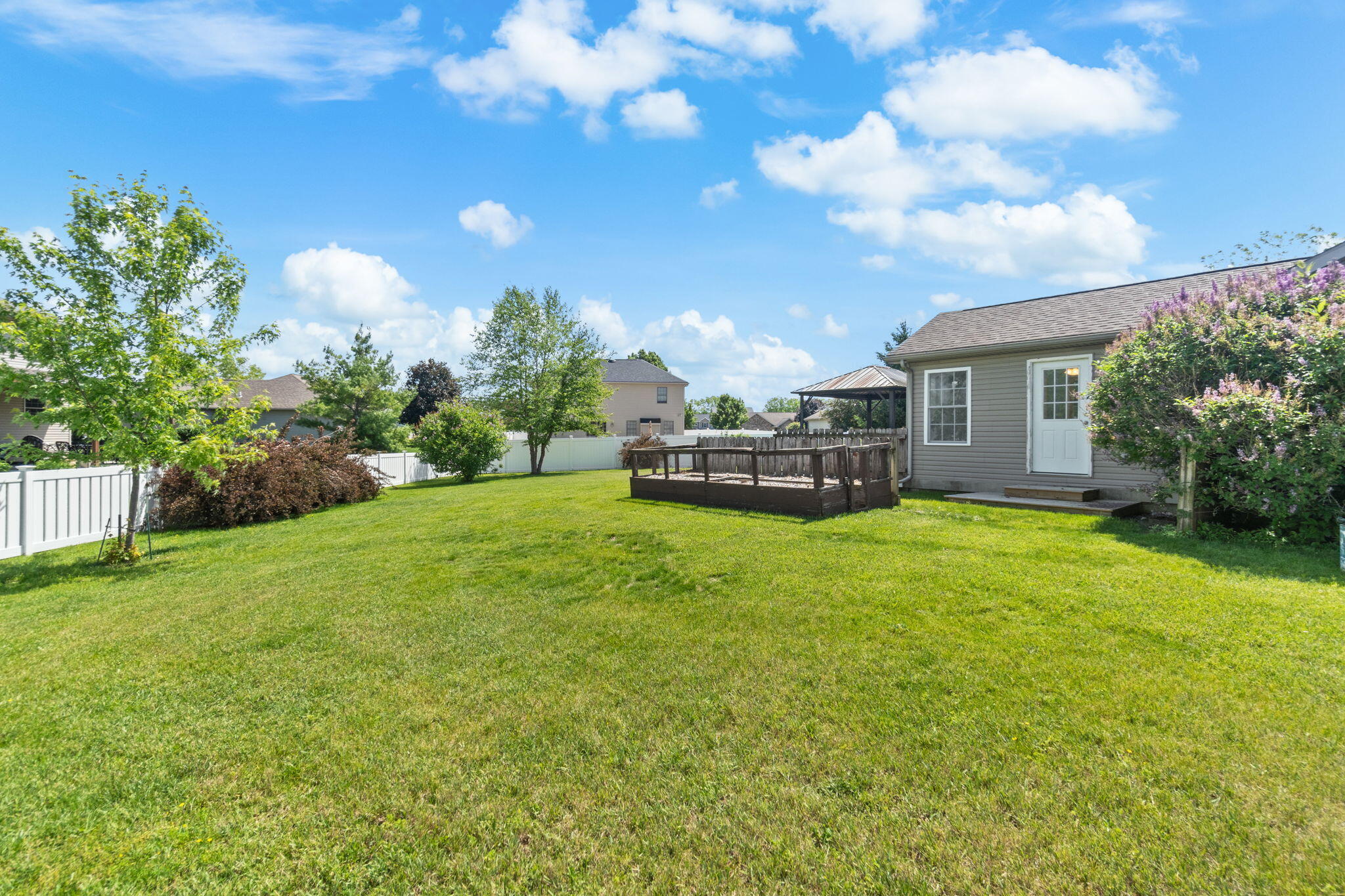 665 King Richard Court, Troy, Ohio 45373