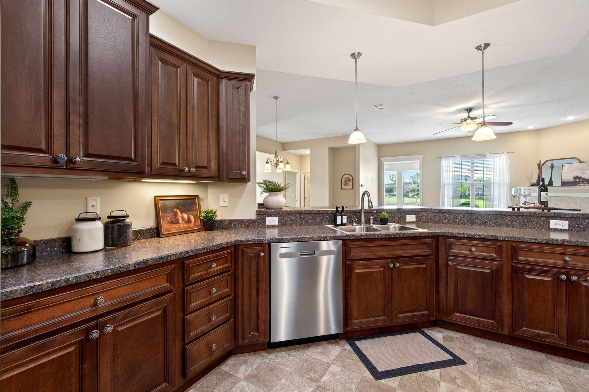 7049 Creekside Circle, Fairborn, Ohio 45324