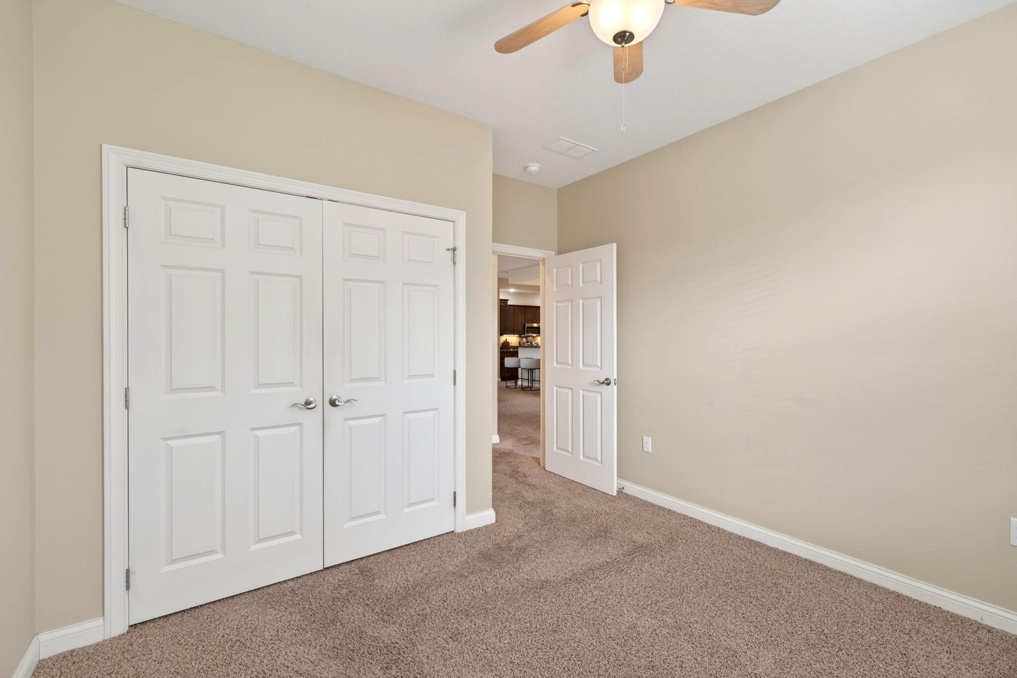 7049 Creekside Circle, Fairborn, Ohio 45324