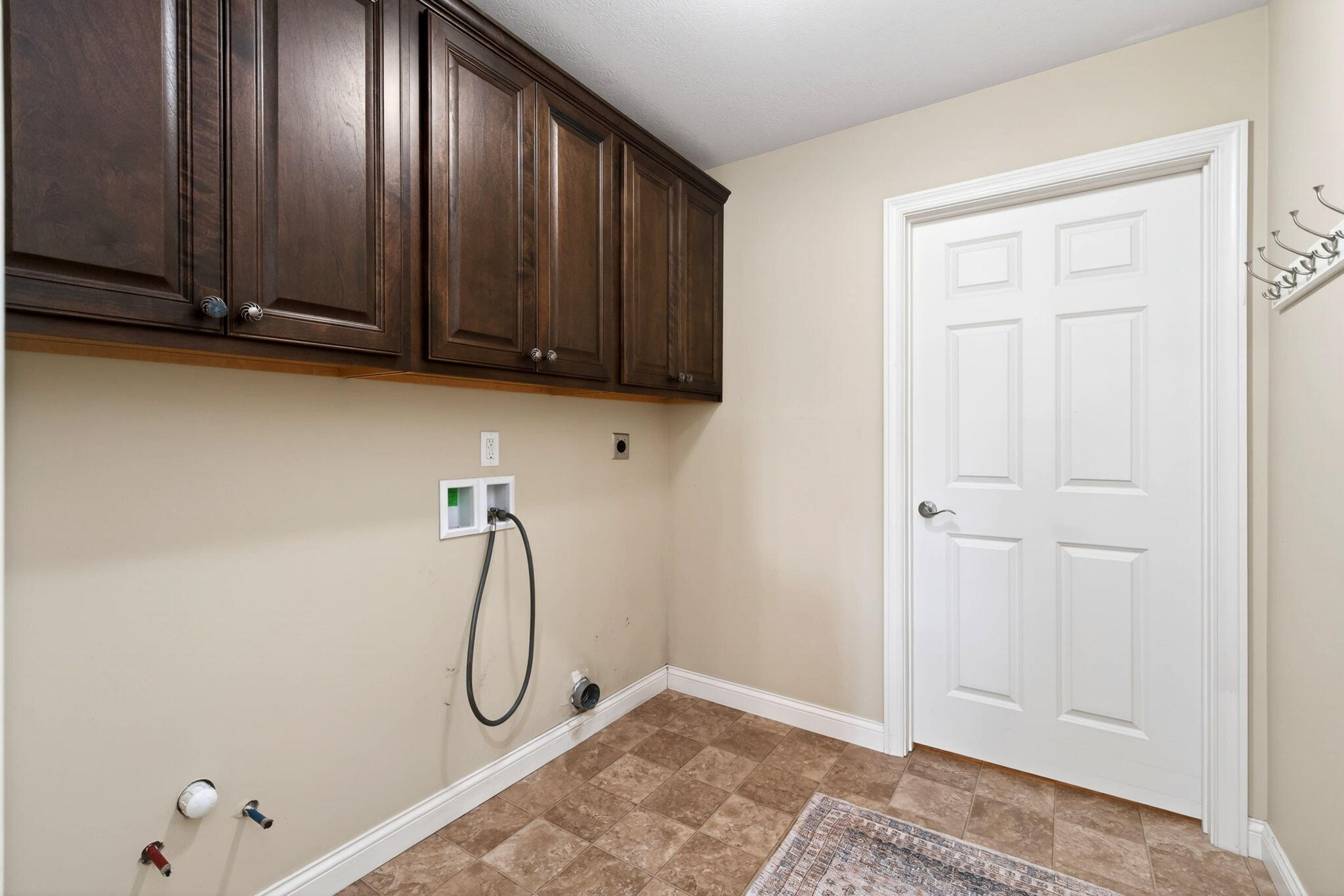 7049 Creekside Circle, Fairborn, Ohio 45324