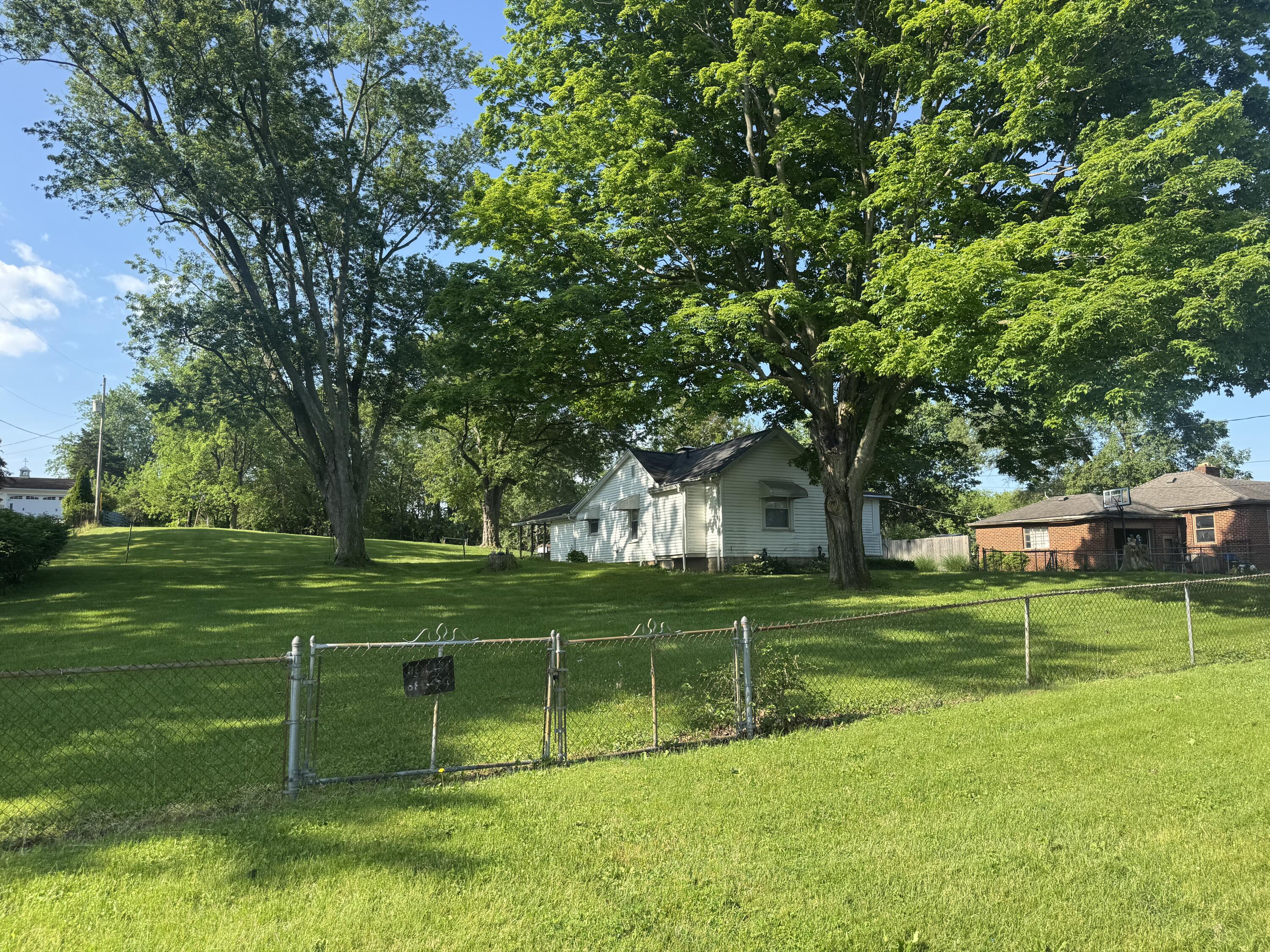 3401 Maplewood Avenue, Springfield, Ohio 45505
