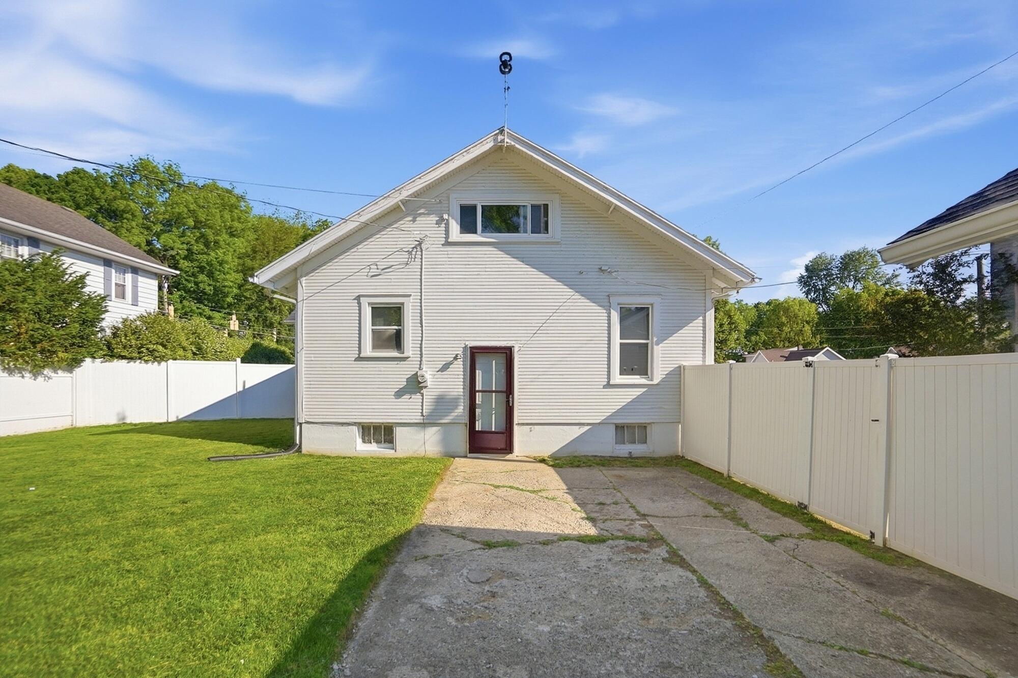 524 Market Street, Troy, Ohio 45373