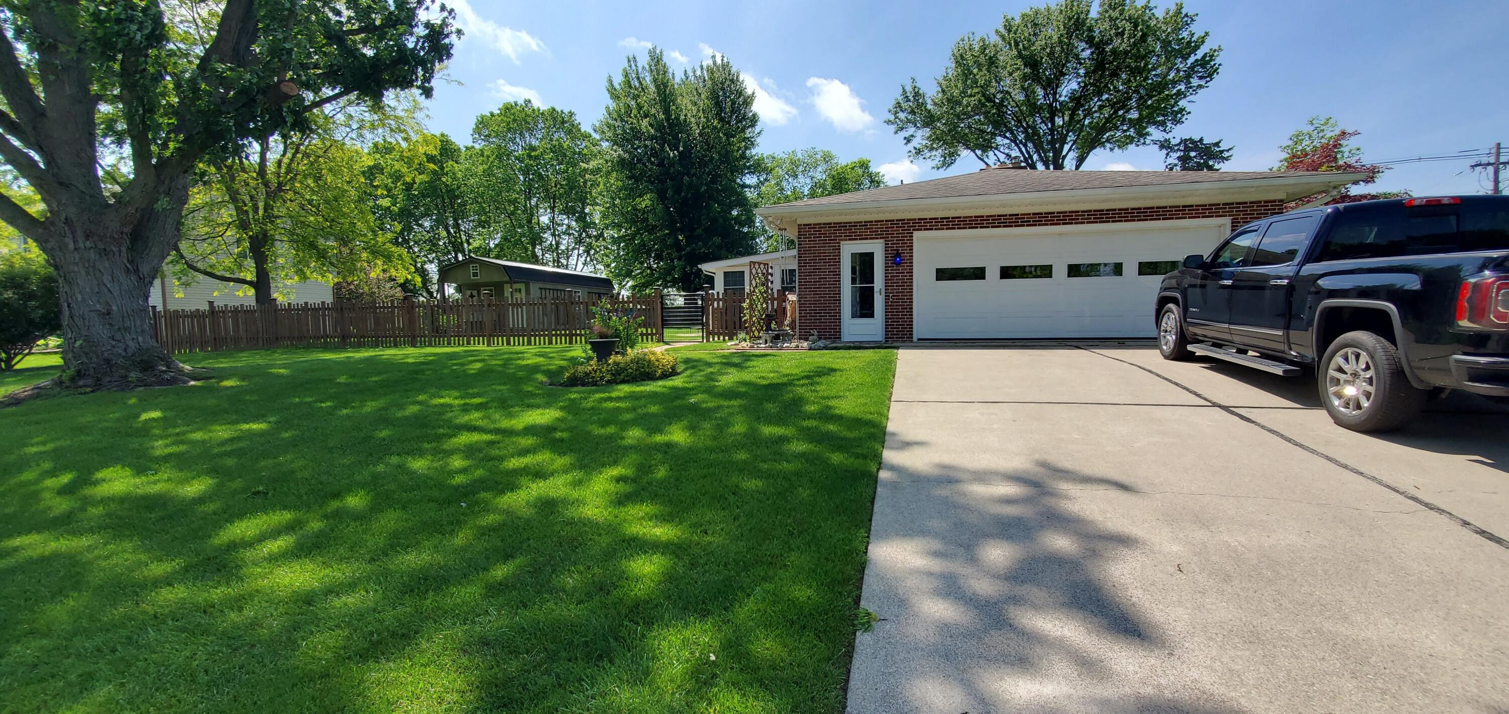 214 Orange Street, Wapakoneta, Ohio 45895