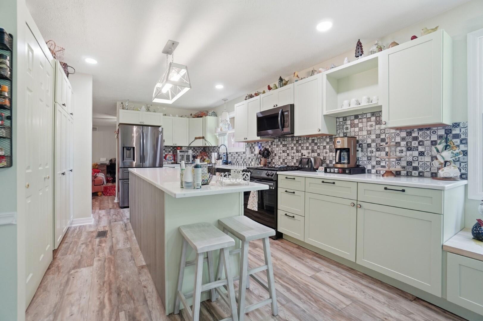 6306 Johnson Road, Springfield, Ohio 45502