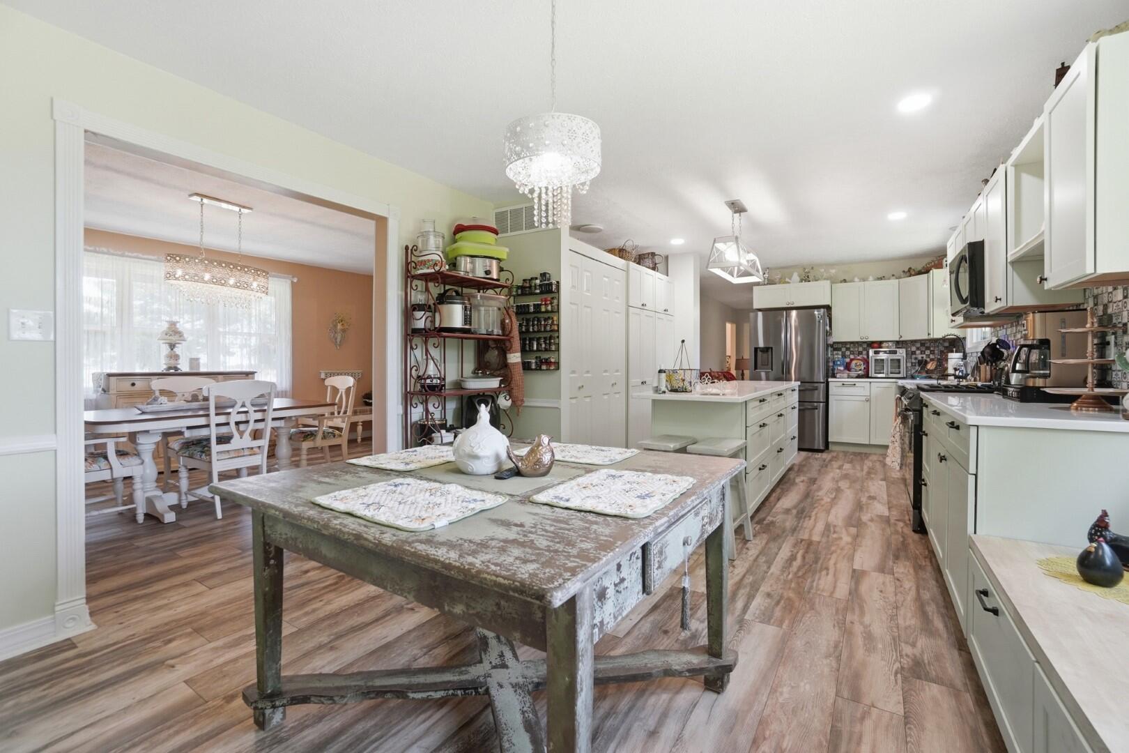 6306 Johnson Road, Springfield, Ohio 45502