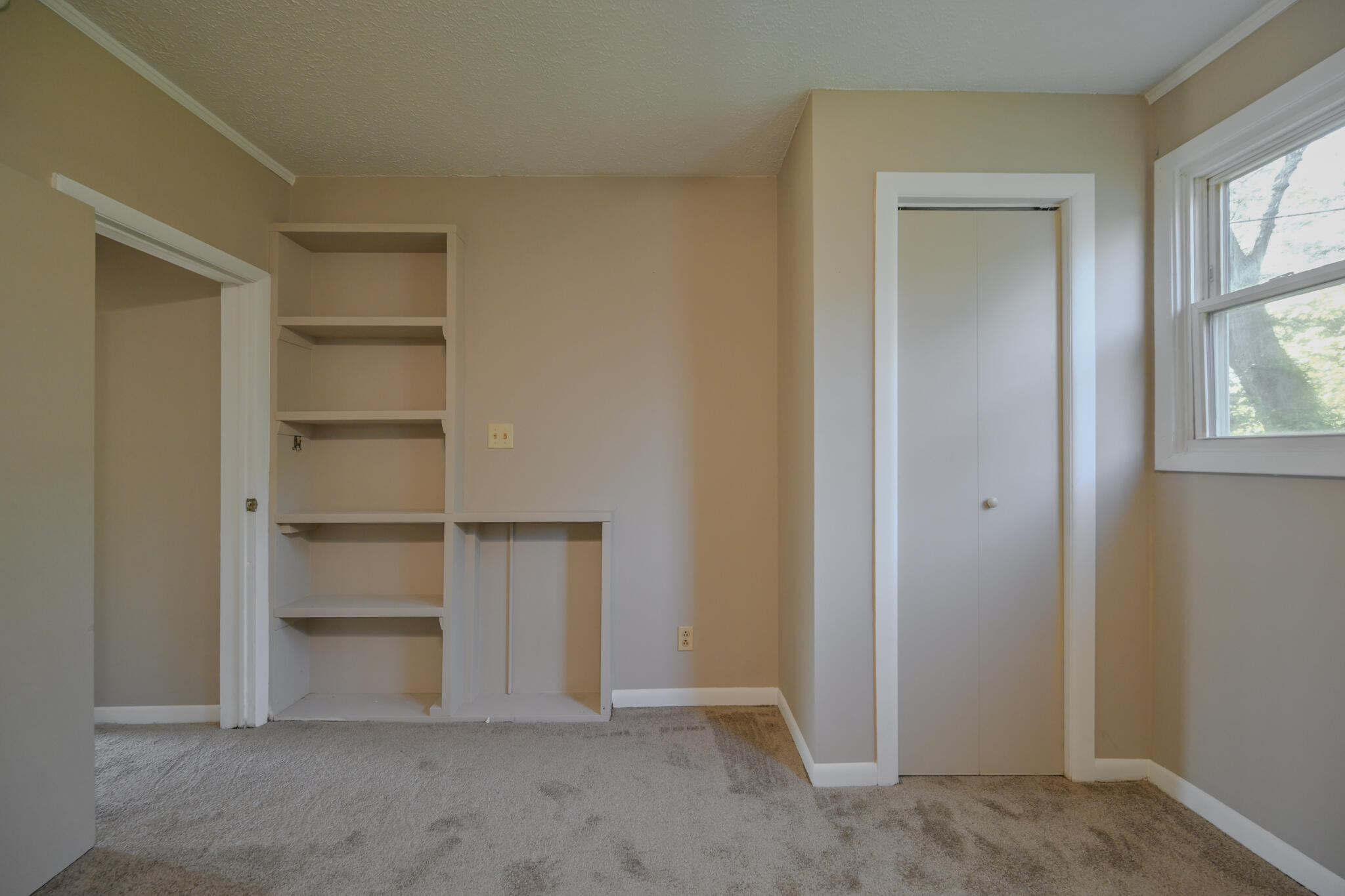 1705 Rutland Avenue, Springfield, Ohio 45505