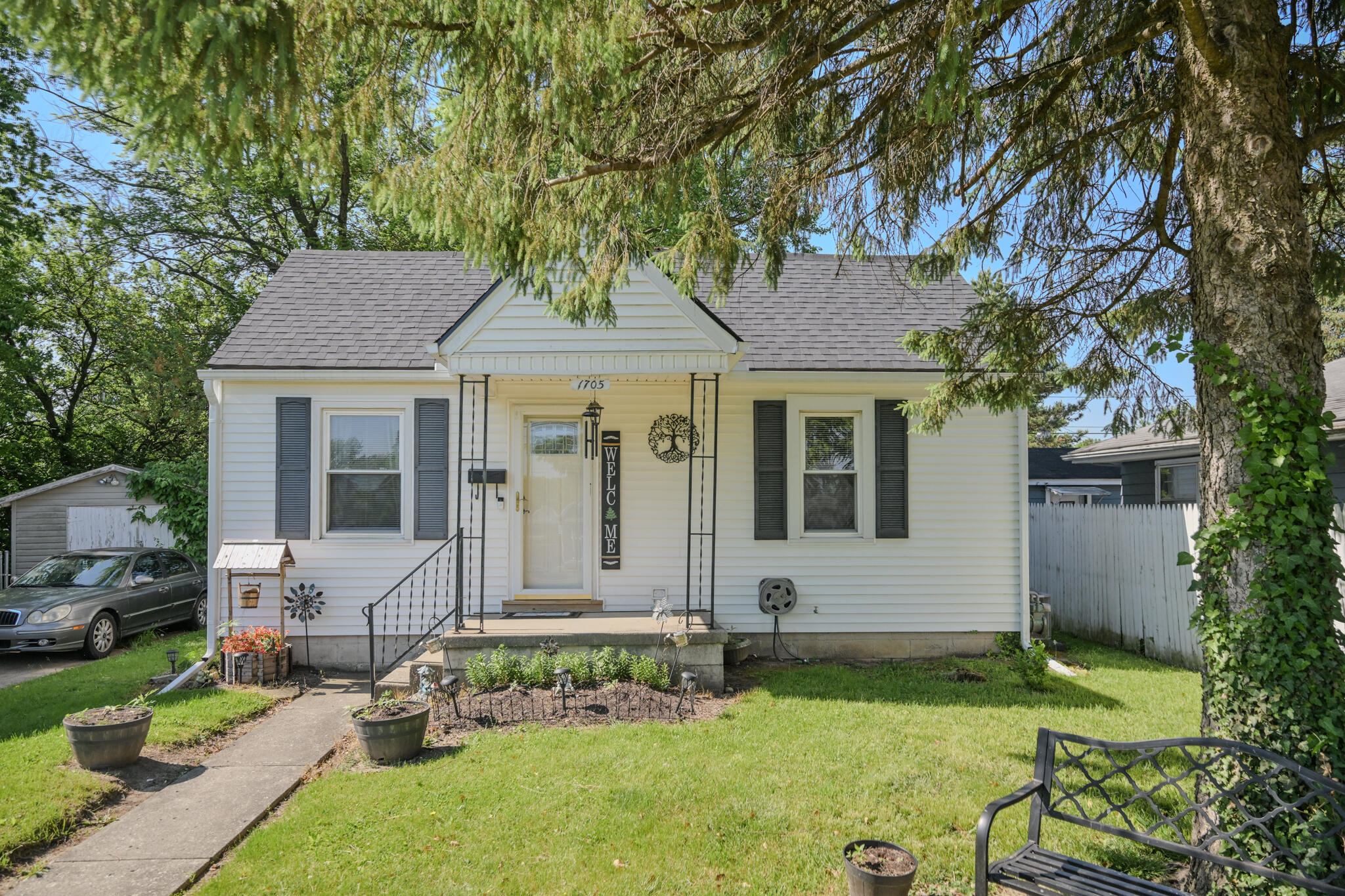 1705 Rutland Avenue, Springfield, Ohio 45505
