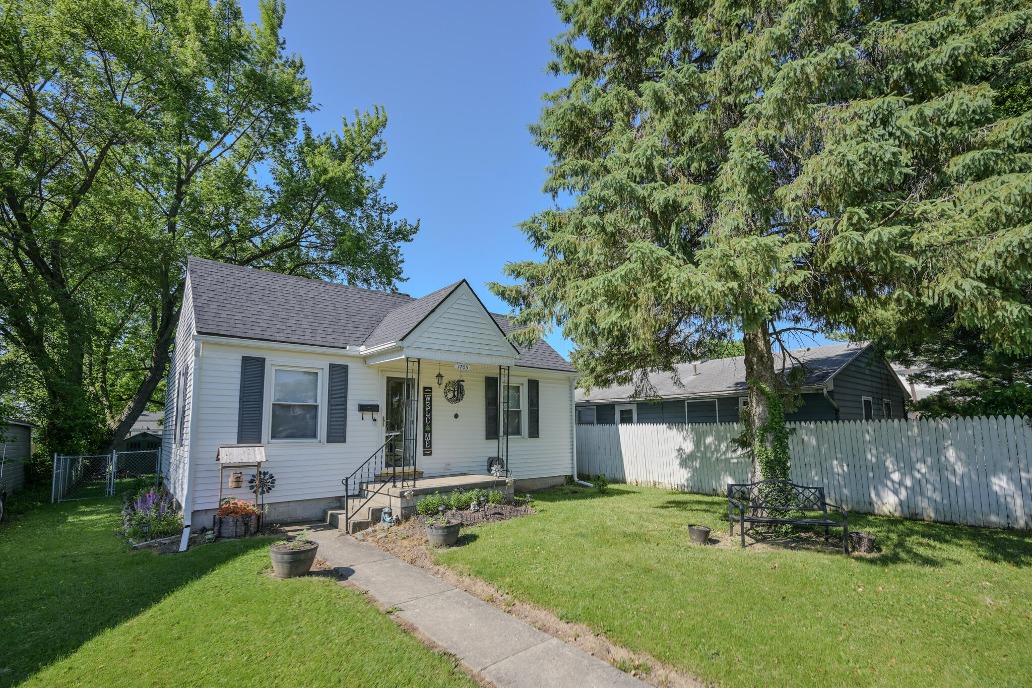 1705 Rutland Avenue, Springfield, Ohio 45505