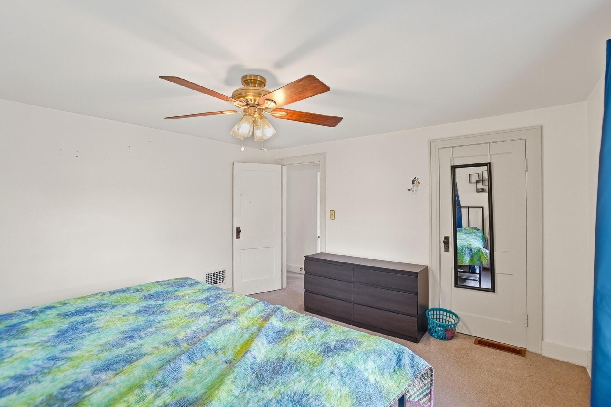 146 Kensington Place, Springfield, Ohio 45504