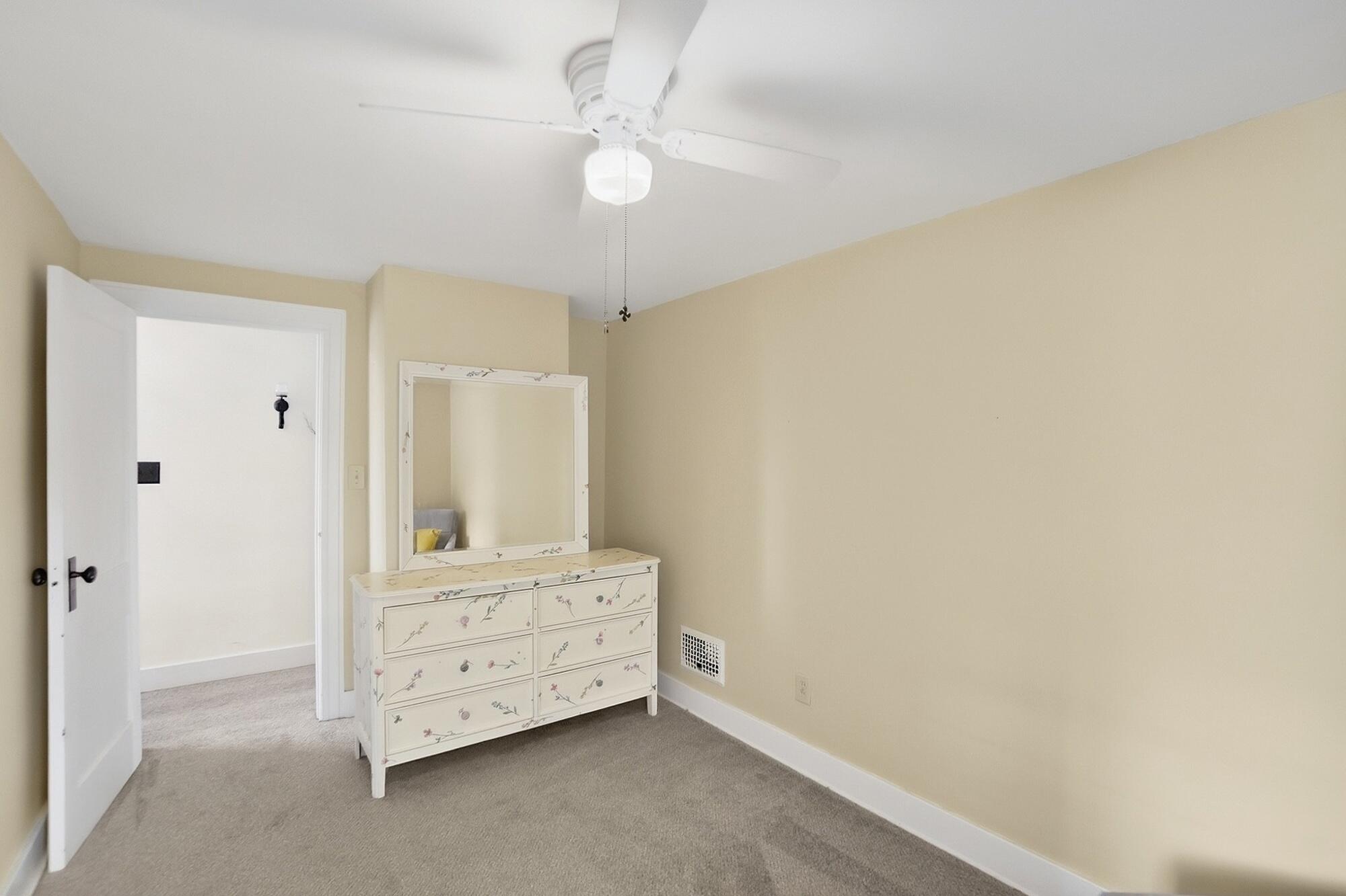 146 Kensington Place, Springfield, Ohio 45504