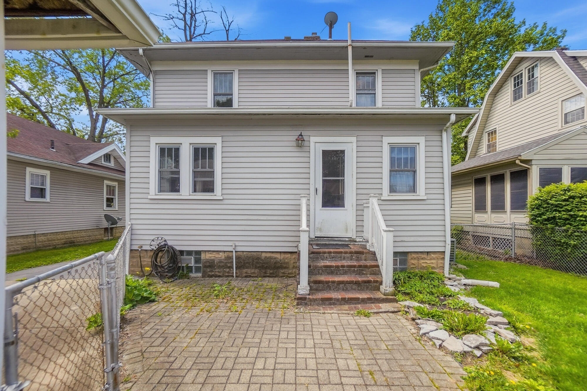 146 Kensington Place, Springfield, Ohio 45504