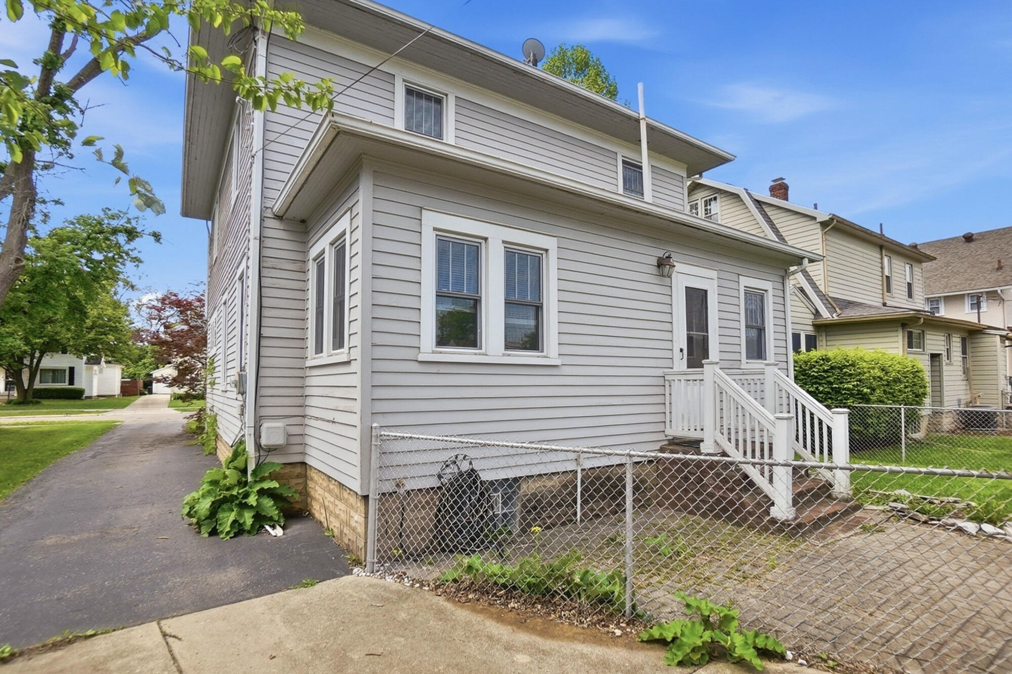 146 Kensington Place, Springfield, Ohio 45504