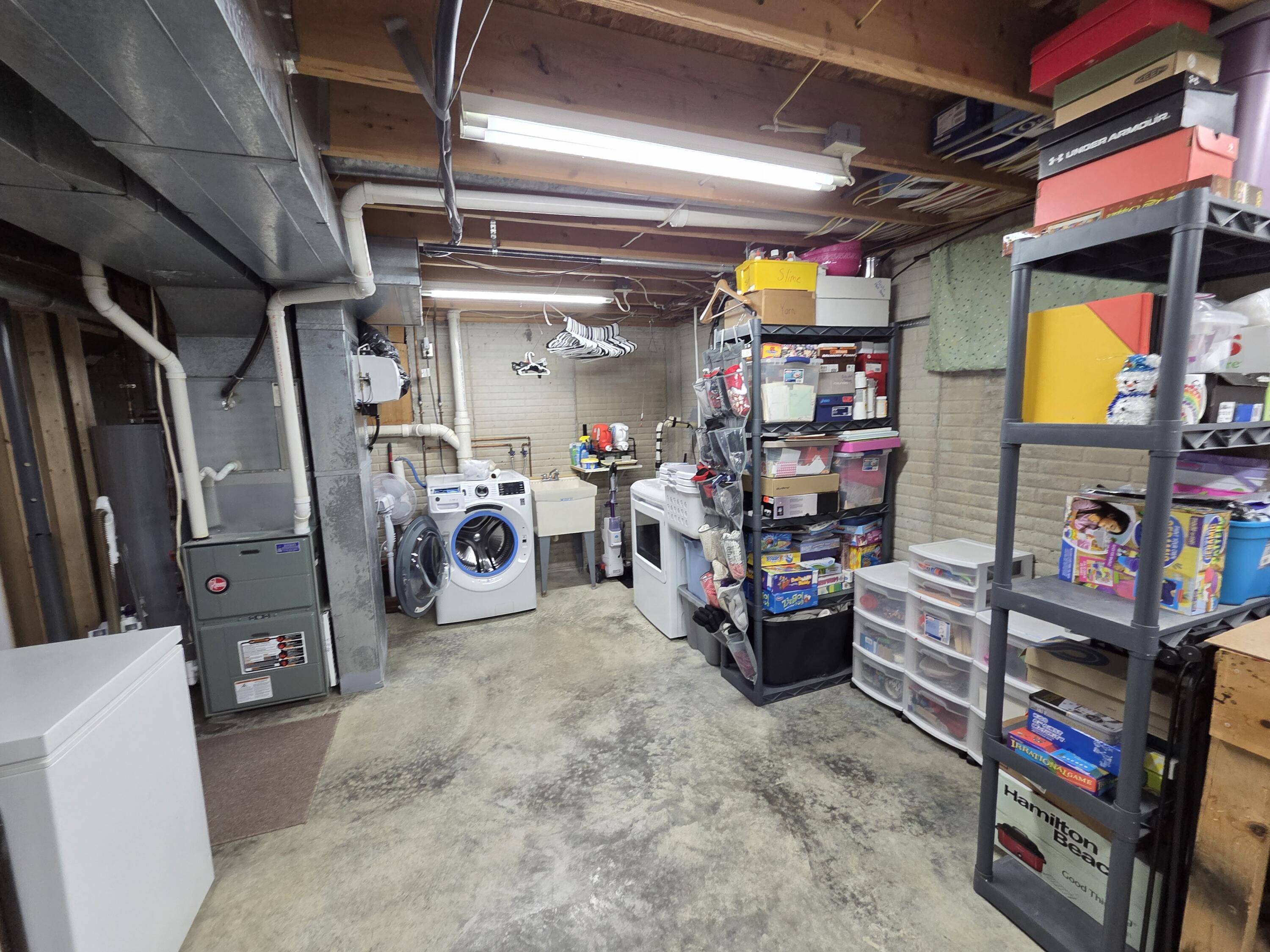 111 Jacobs Drive, Wapakoneta, Ohio 45895