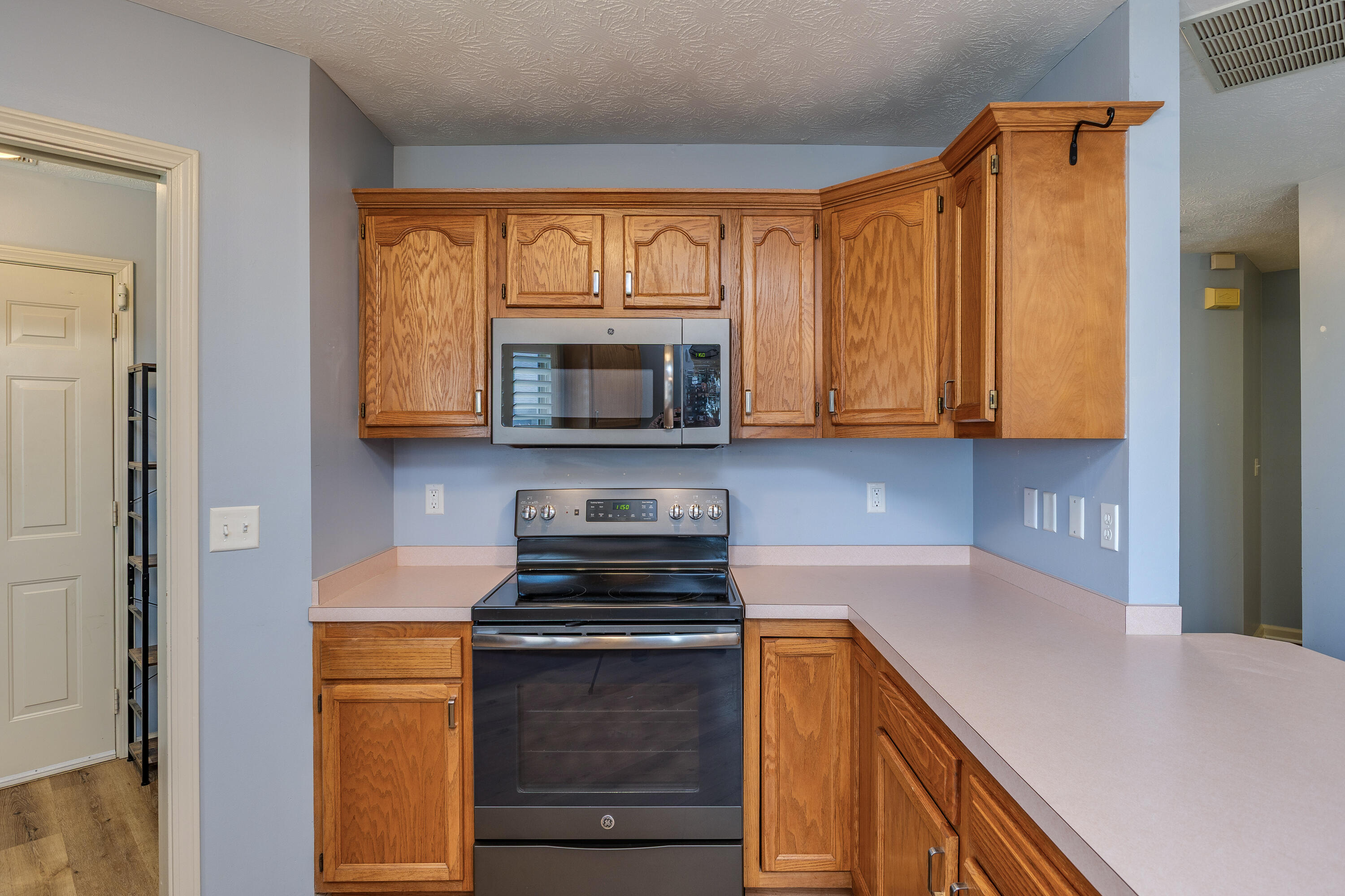 1990 Swallowtail Court, Englewood, Ohio 45322