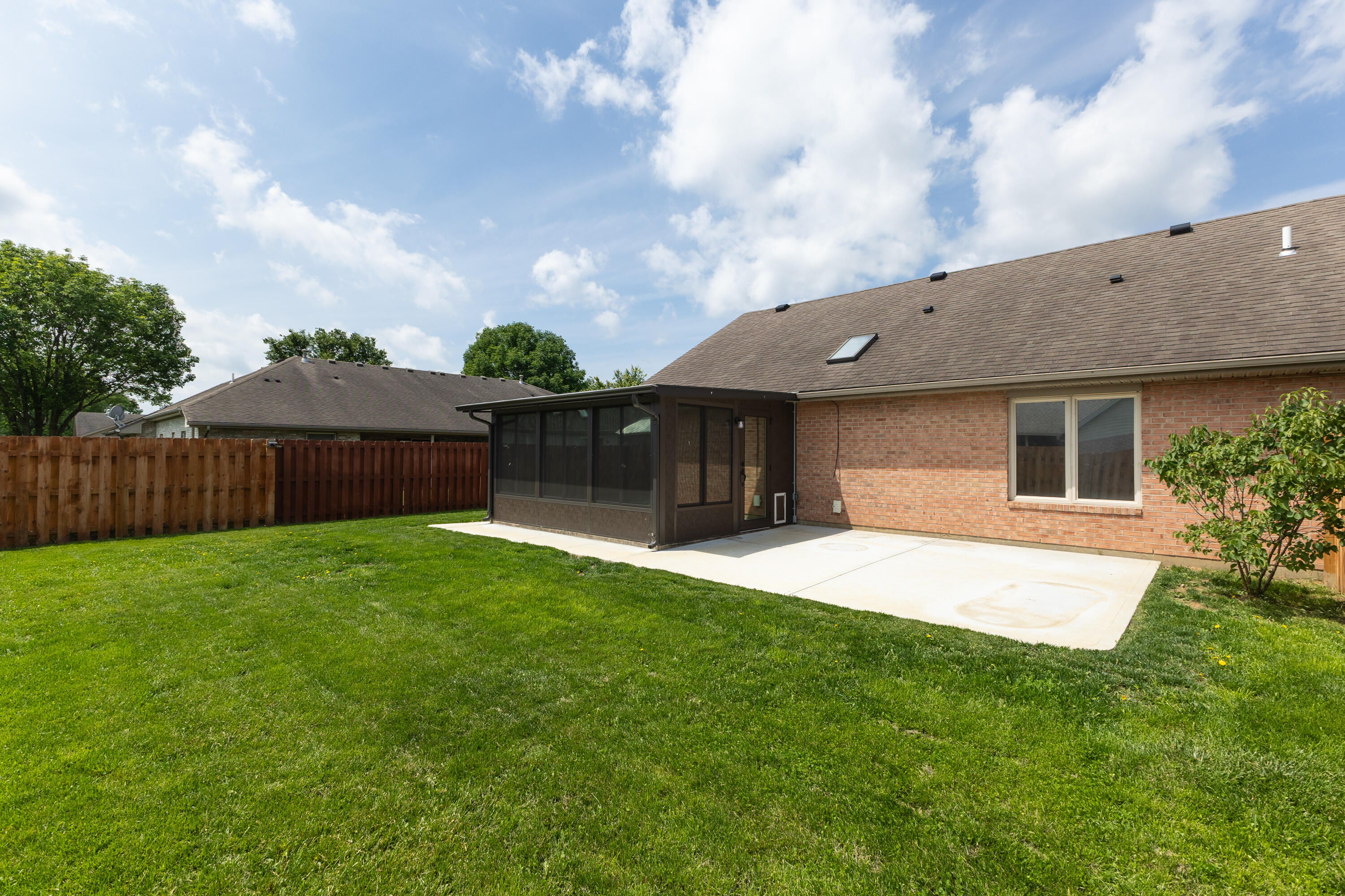 1990 Swallowtail Court, Englewood, Ohio 45322