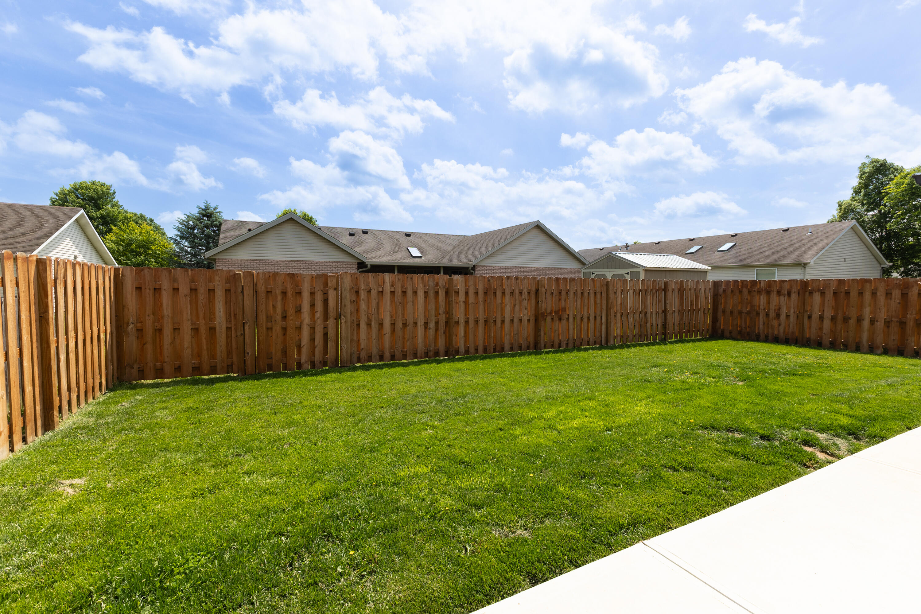 1990 Swallowtail Court, Englewood, Ohio 45322
