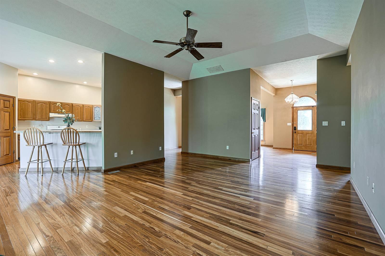 639 Deerhorn Trail, Yellow Springs, Ohio 45387