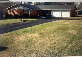 2665 Northbourne Drive, Springfield, Ohio 45506, 3 Bedrooms Bedrooms, ,2 BathroomsBathrooms,Residential,For Sale,Northbourne,1045778