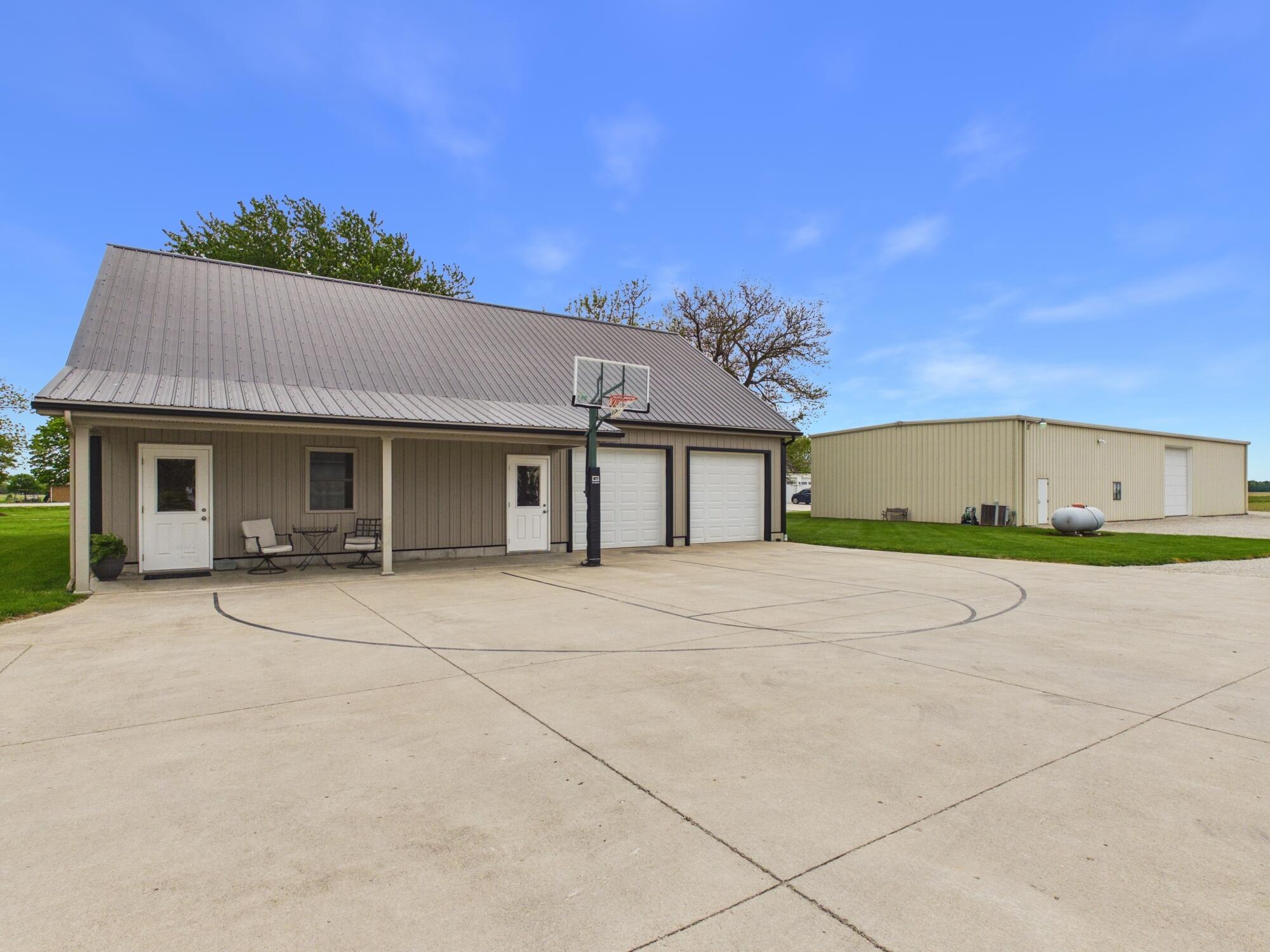 9069 State Route 571, Arcanum, Ohio 45304