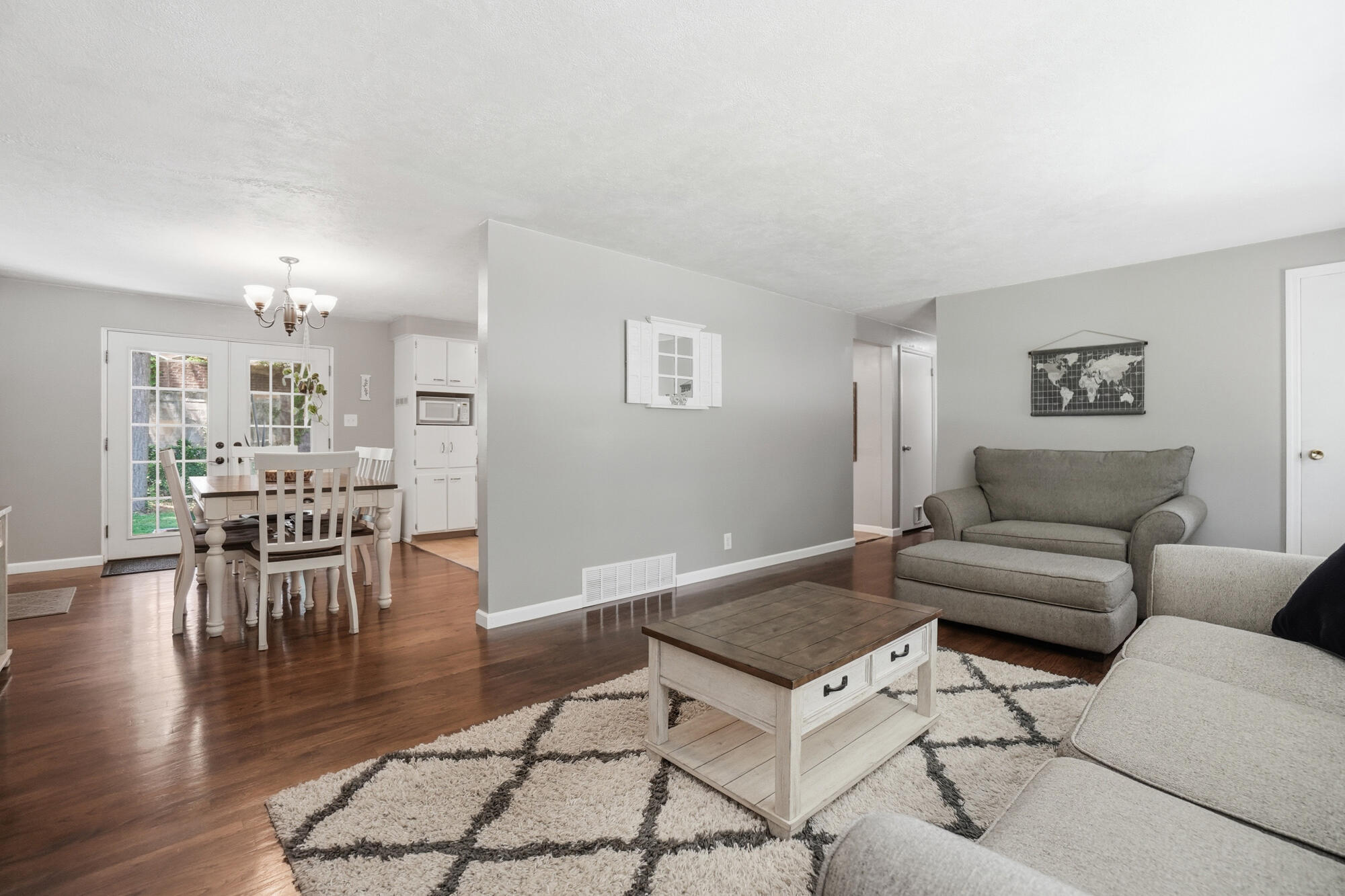 2627 Marinette Drive, Springfield, Ohio 45503