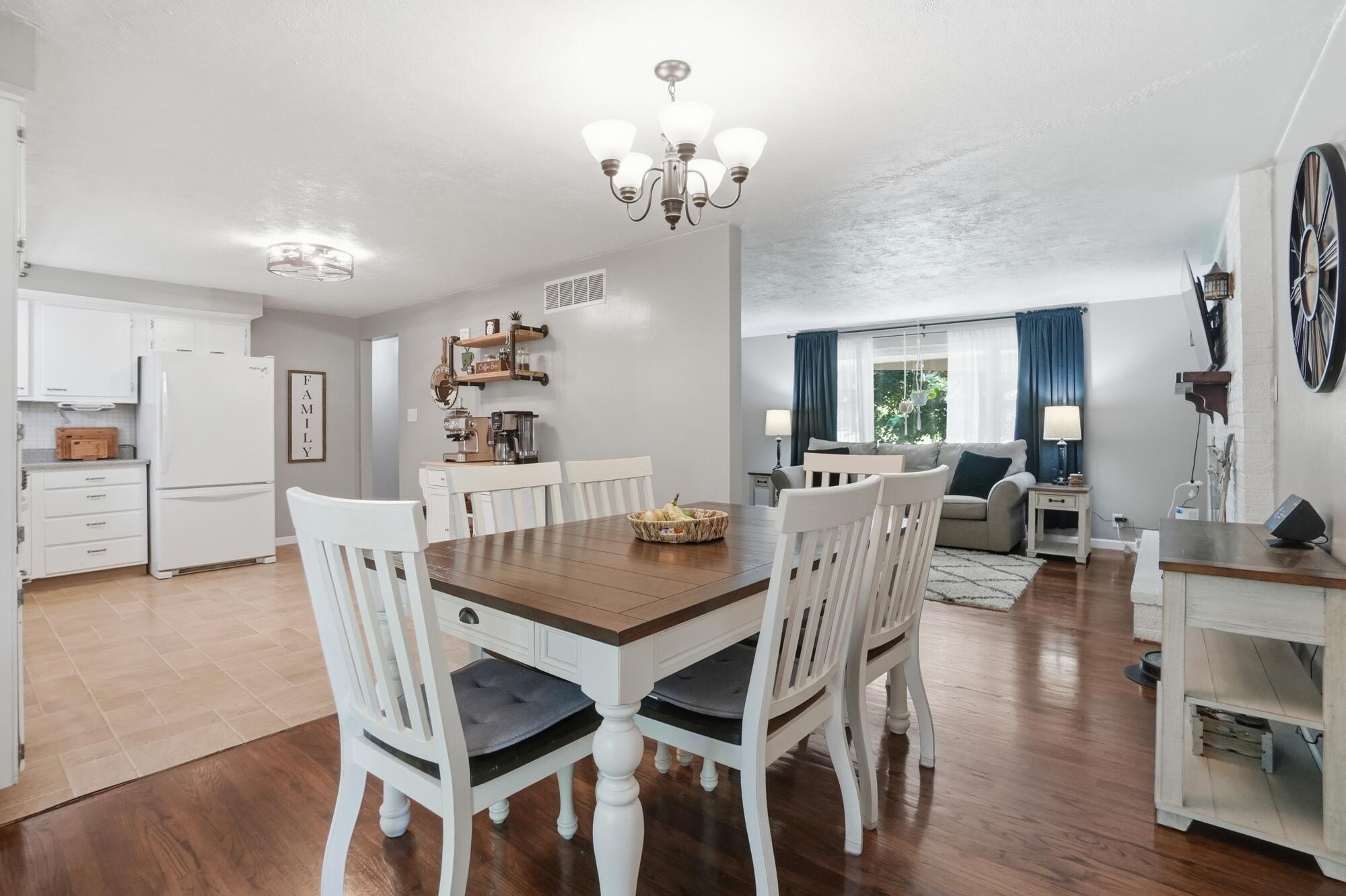 2627 Marinette Drive, Springfield, Ohio 45503