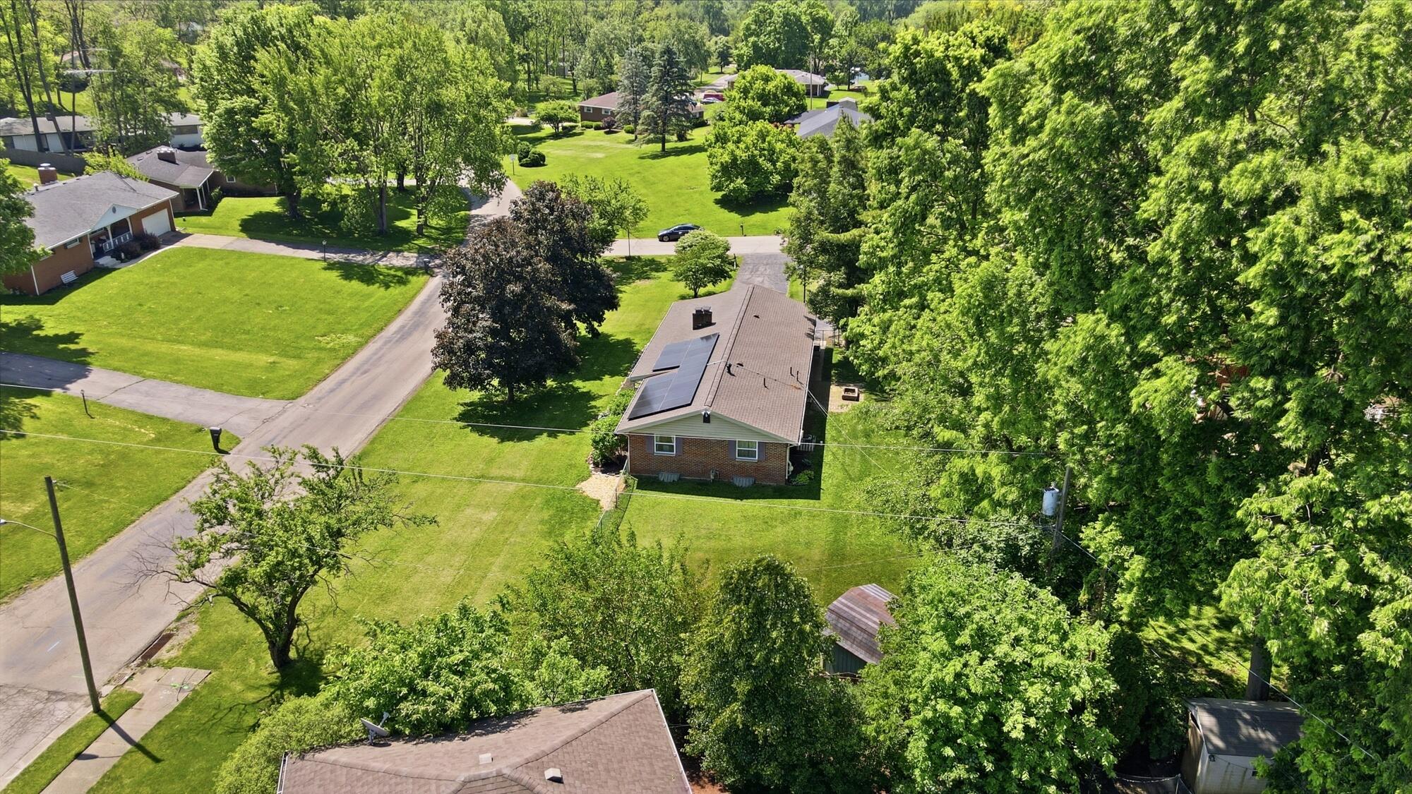 2627 Marinette Drive, Springfield, Ohio 45503