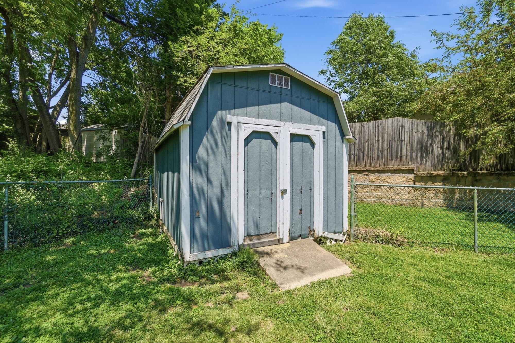 2627 Marinette Drive, Springfield, Ohio 45503