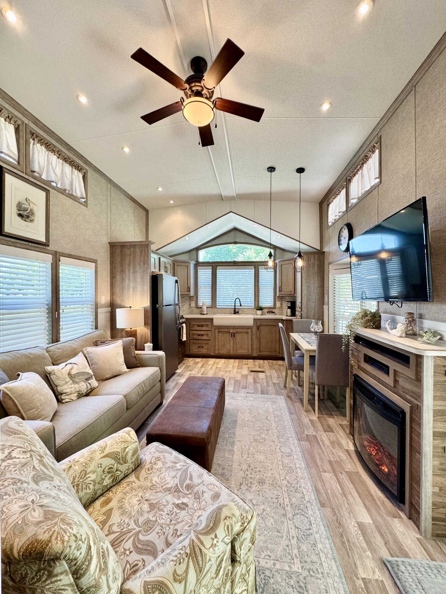 11377 Township Road 266, Lakeview, Ohio 43331