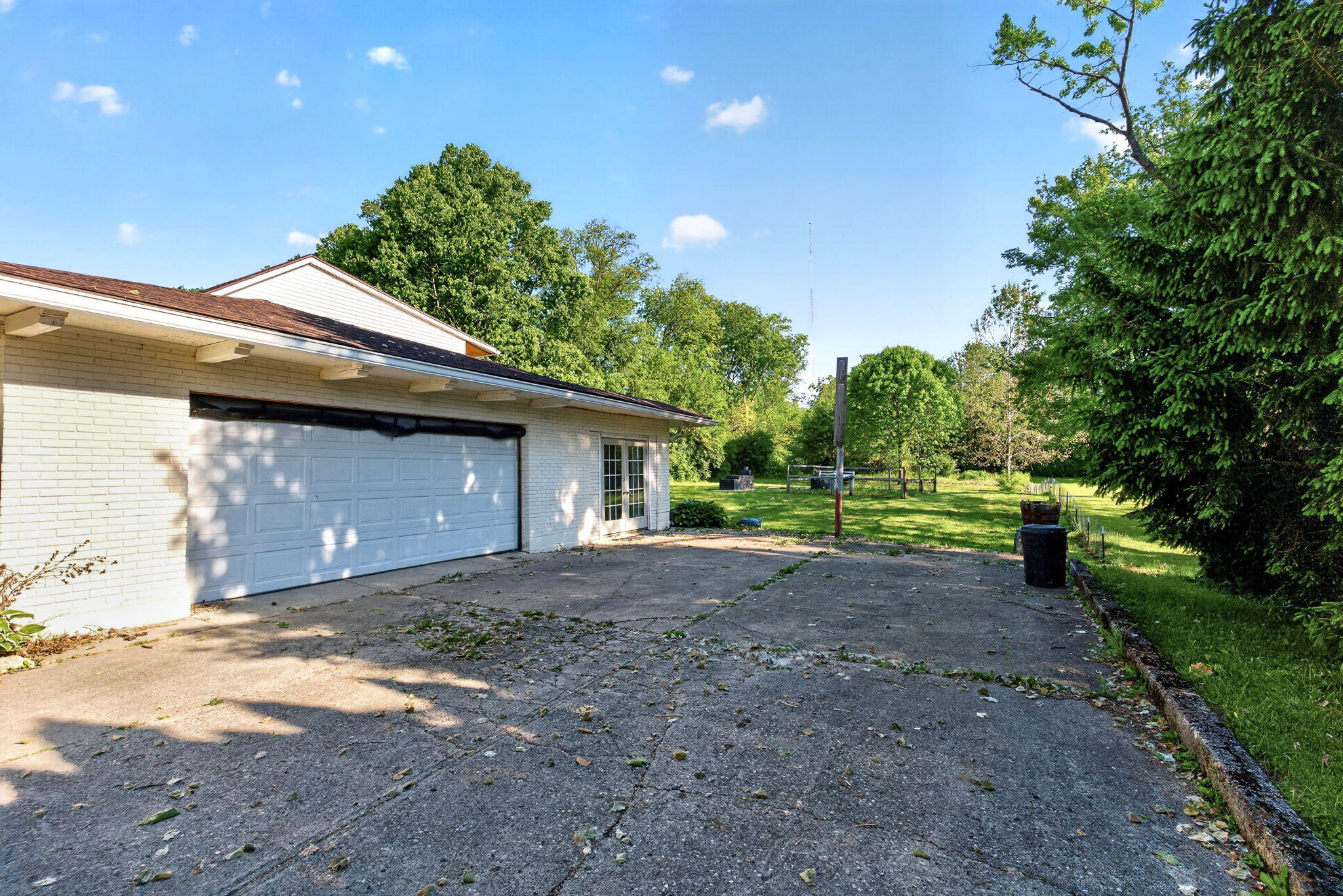 2684 Arthur Road, Springfield, Ohio 45502