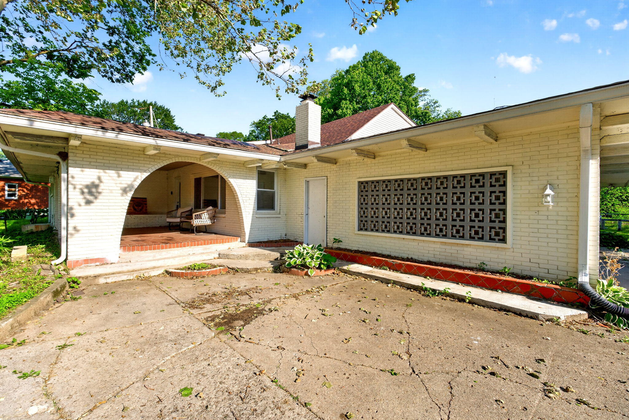 2684 Arthur Road, Springfield, Ohio 45502