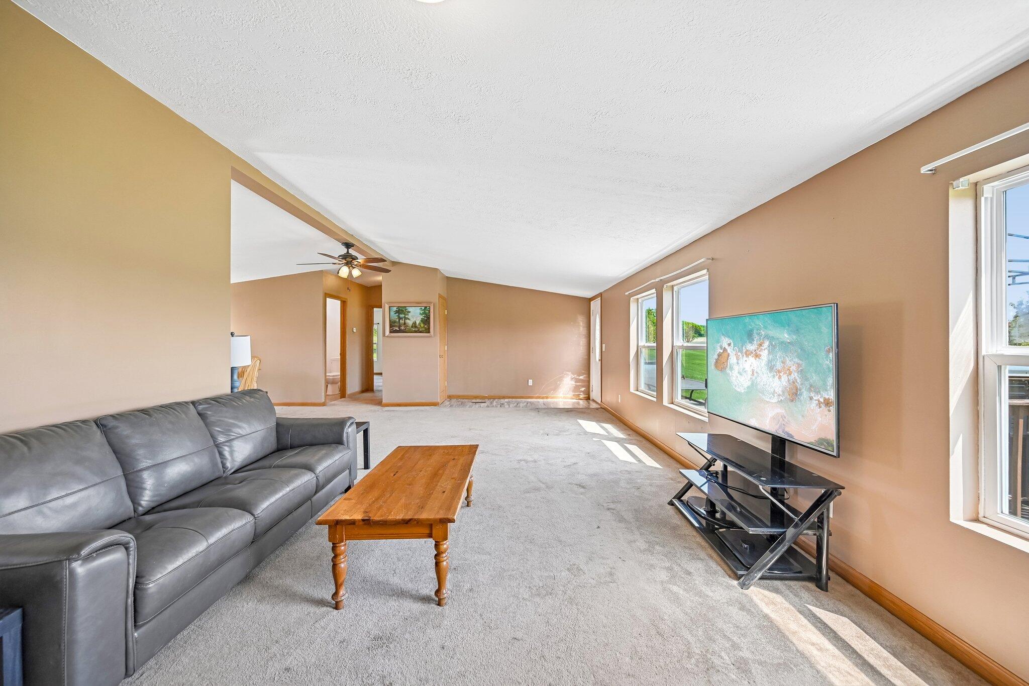 4257 County Road 43, Bellefontaine, Ohio 43311