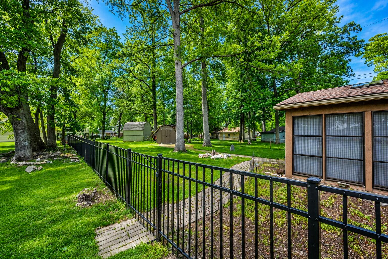 2693 Ehrhart Drive, Springfield, Ohio 45502