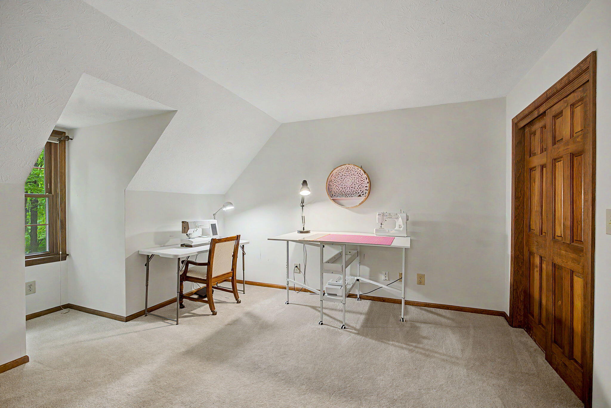 575 Hornwood Drive, Springfield, Ohio 45504