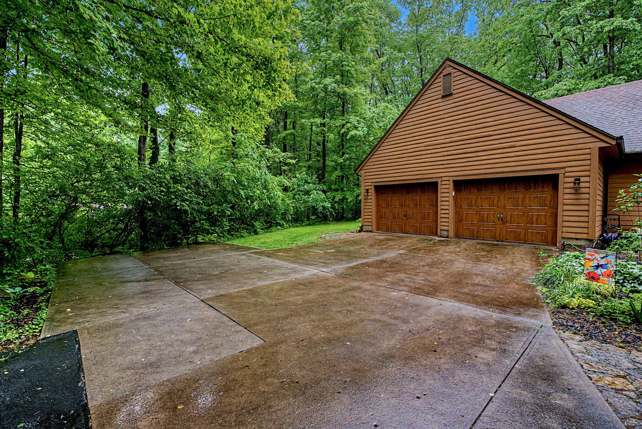 575 Hornwood Drive, Springfield, Ohio 45504