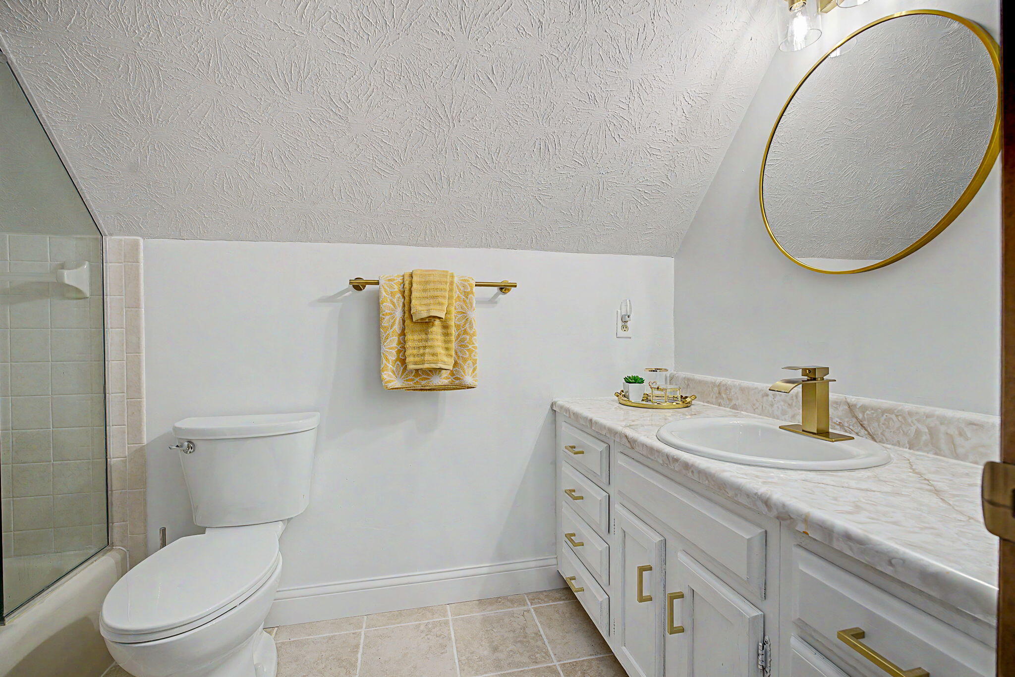 575 Hornwood Drive, Springfield, Ohio 45504