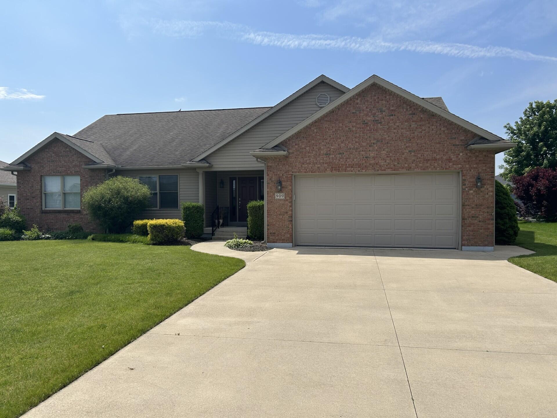 909 Stoneybrook Drive, Saint Marys, Ohio 45885