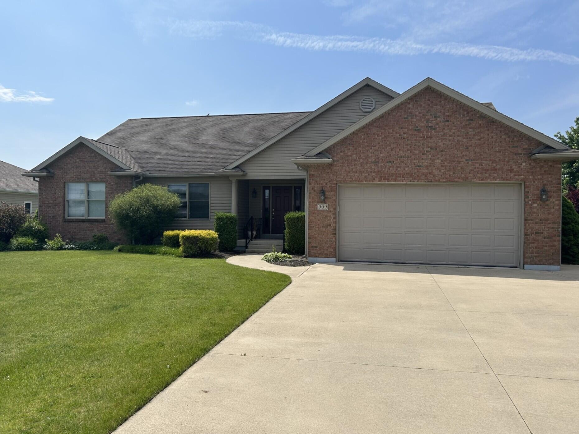 909 Stoneybrook Drive, Saint Marys, Ohio 45885